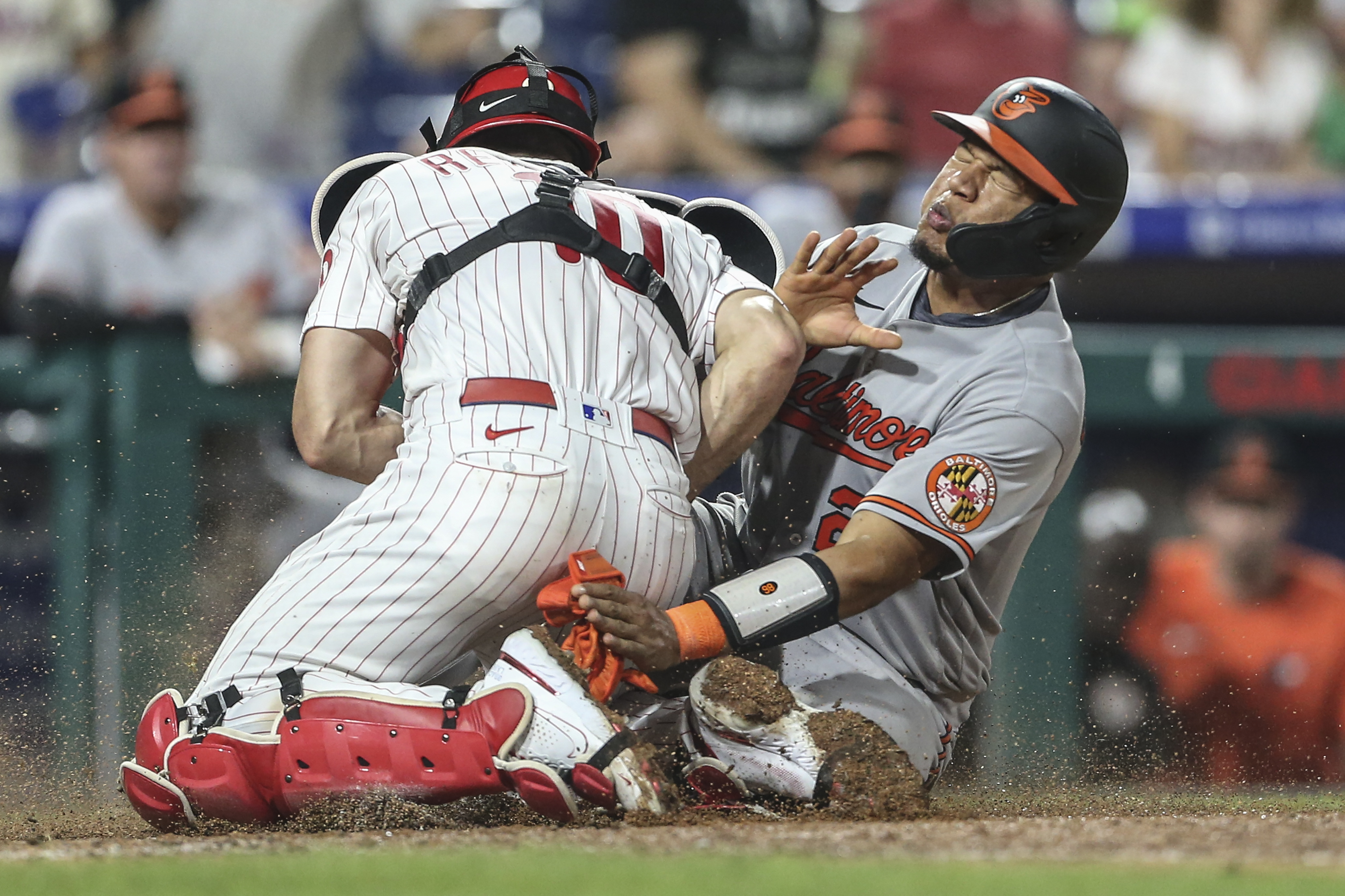 Bryce Harper homers as Phillies finally earn a close 4-3 win