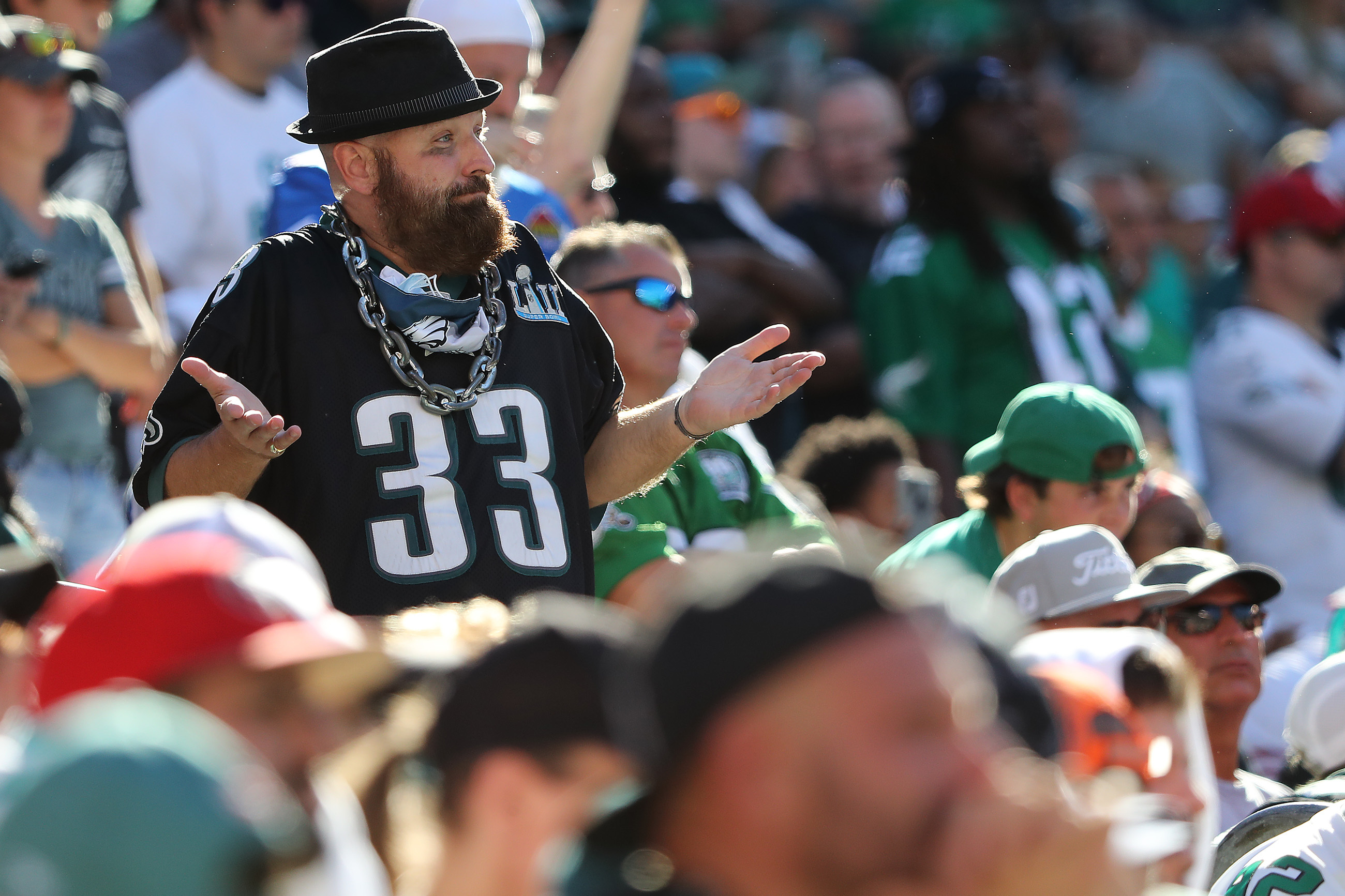 Philadelphia Eagles en X: Derek Barnett will serve as our sixth captain  for #PHIvsBUF. #FlyEaglesFly  / X