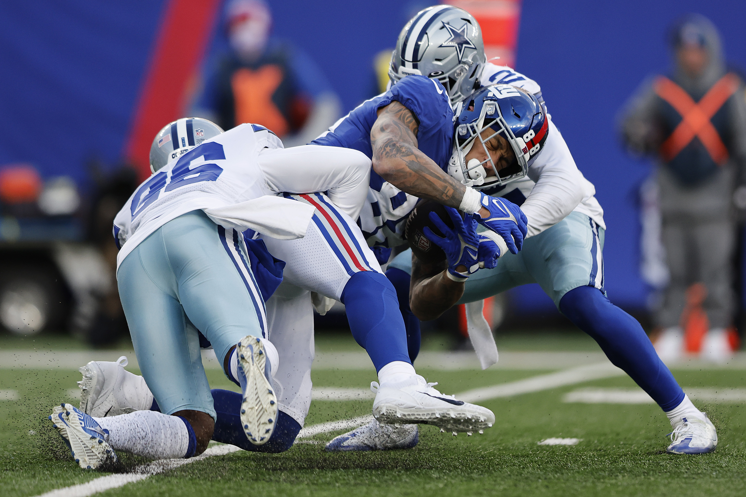 Dallas Cowboys at New York Giants Free Live Stream (9/26/22): How to watch  Monday Night Football, channel, time, betting odds 