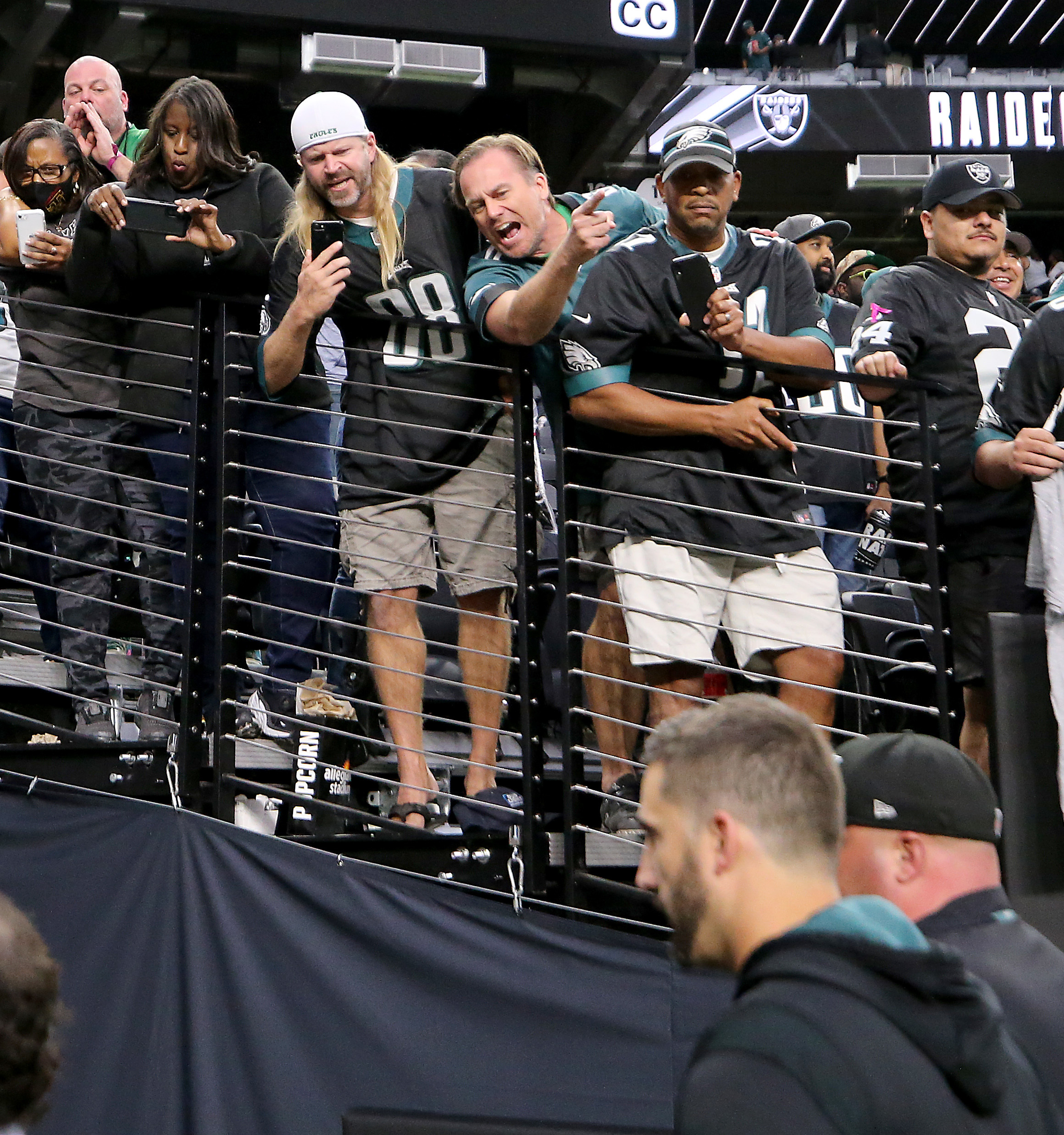 Eagles-Raiders analysis: Embarrassing, mistake-filled loss in Las