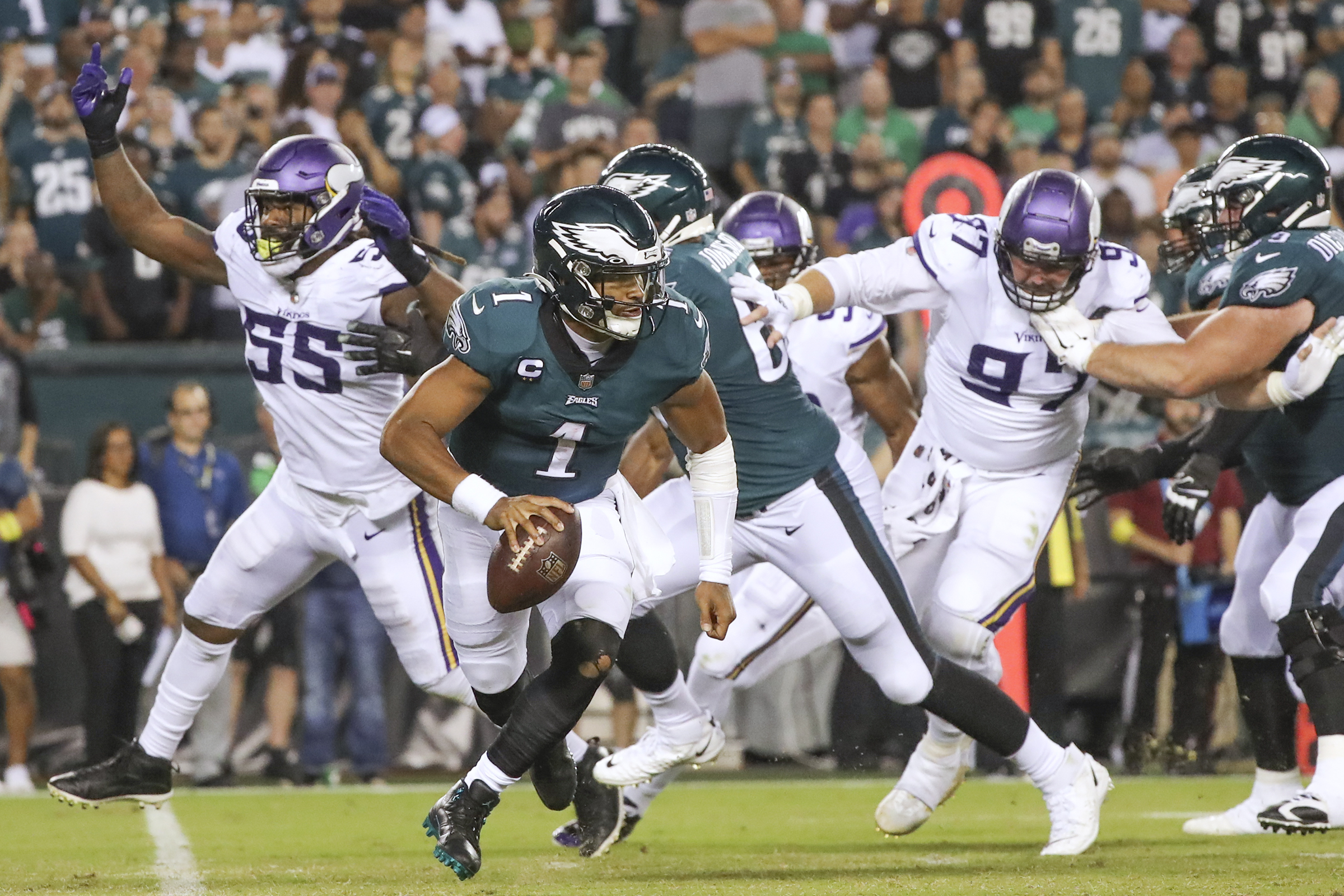 Eagles run all over Vikings, Jalen Hurts racks up three total touchdowns in  victory