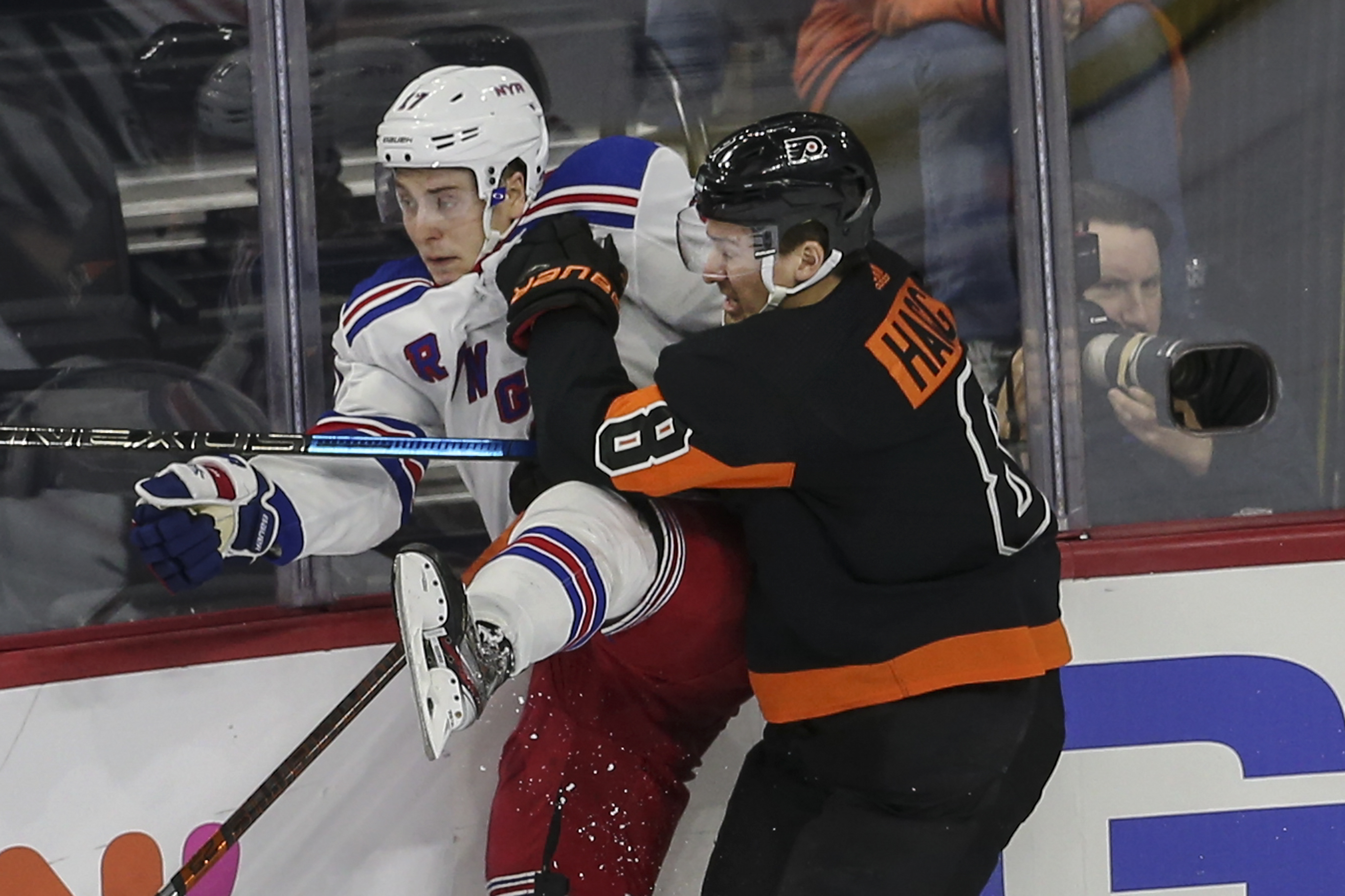 Flyers teammates honor Oskar Lindblom in warmups on Hockey Fights Cancer  night – NBC Sports Philadelphia