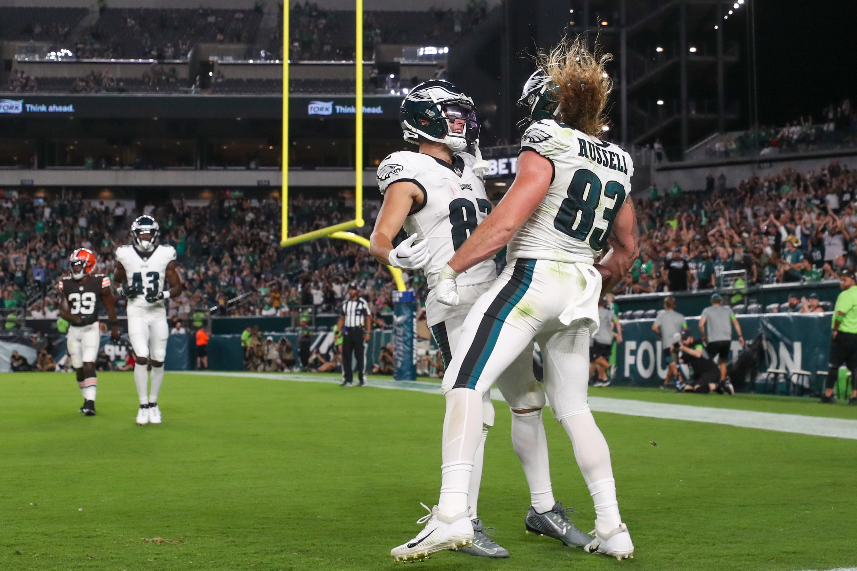 Backups Marcus Mariota, Dorian Thompson-Robinson struggle as starters rest  in Eagles-Browns 18-18 preseason tie - 6abc Philadelphia