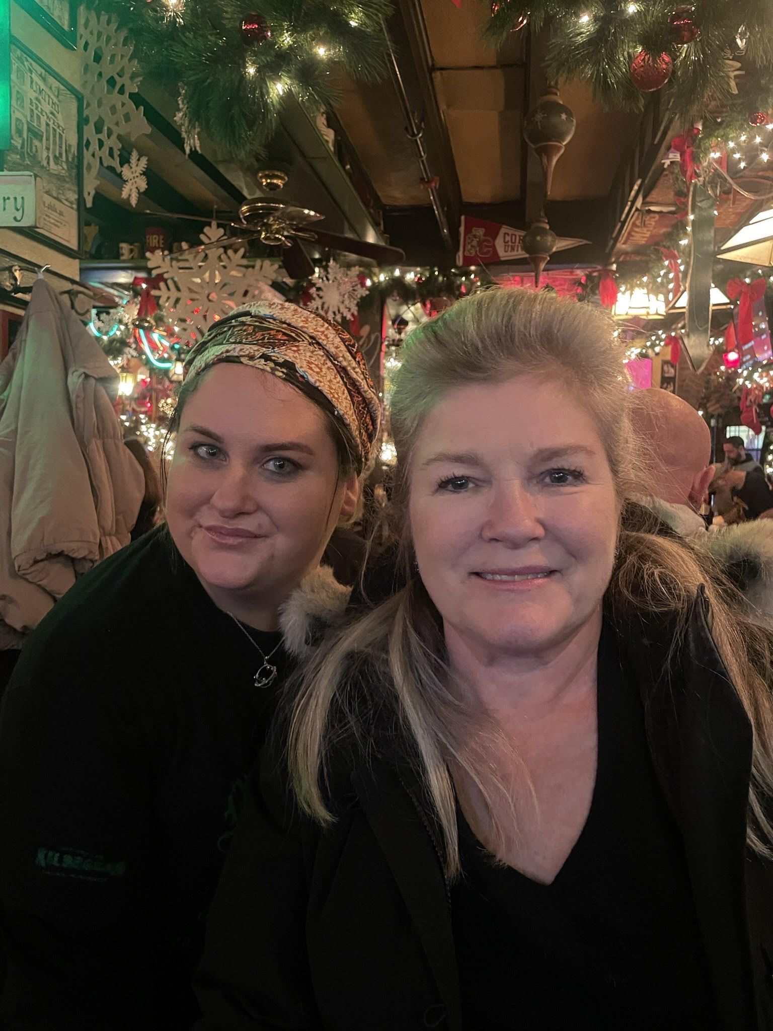 Elskede Ripples had Actress Kate Mulgrew visits McGillan's seeking clarity on the Philly accent