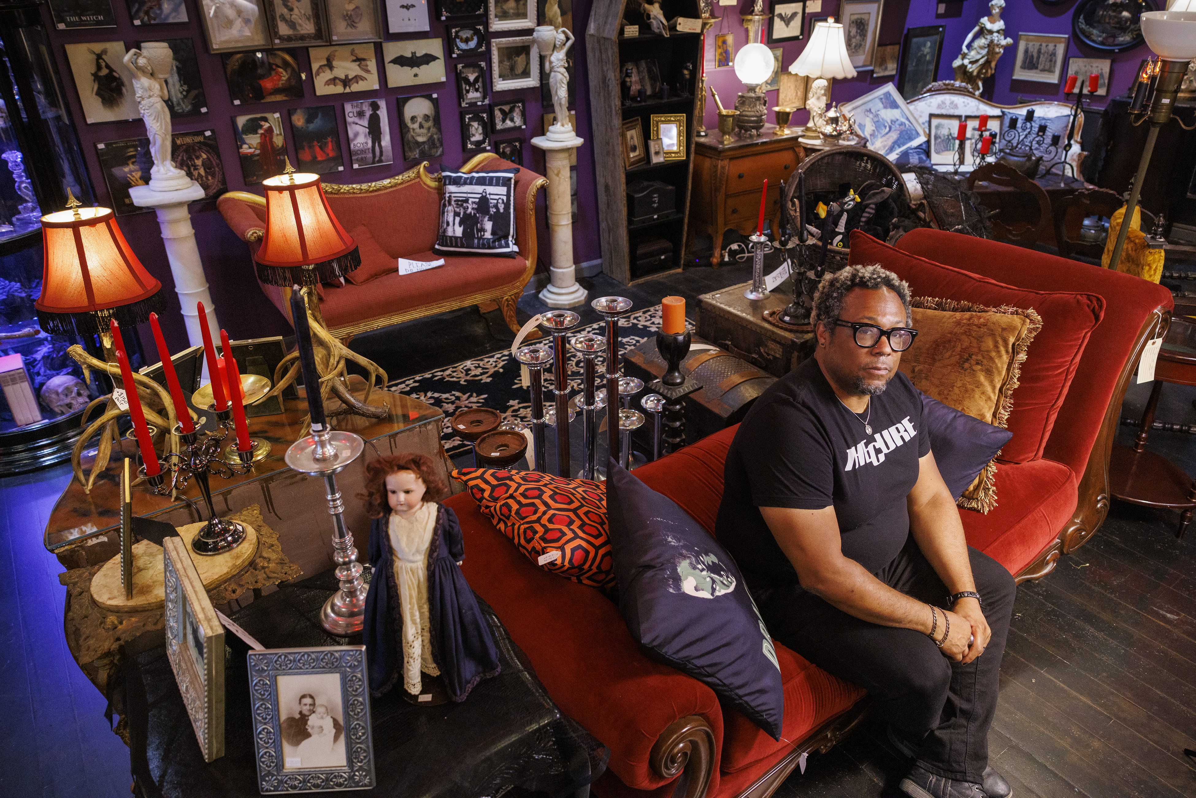 An 'elder goth' from Philly keeps South Street weird with his new