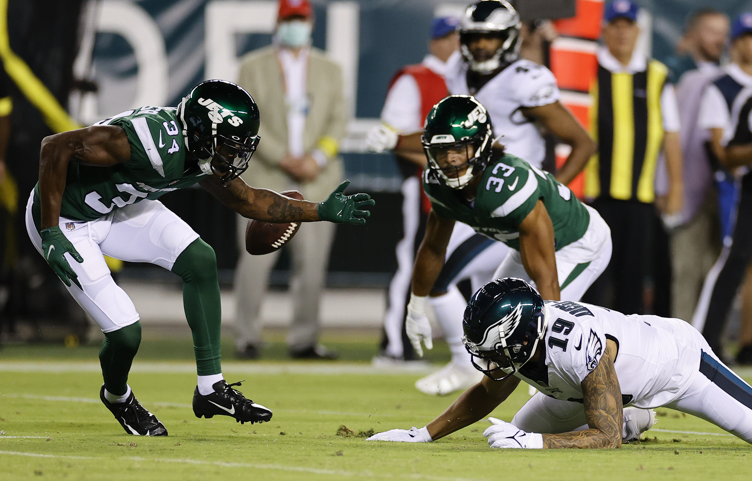 Grading the trade: Eagles ship former second-round pick J.J.