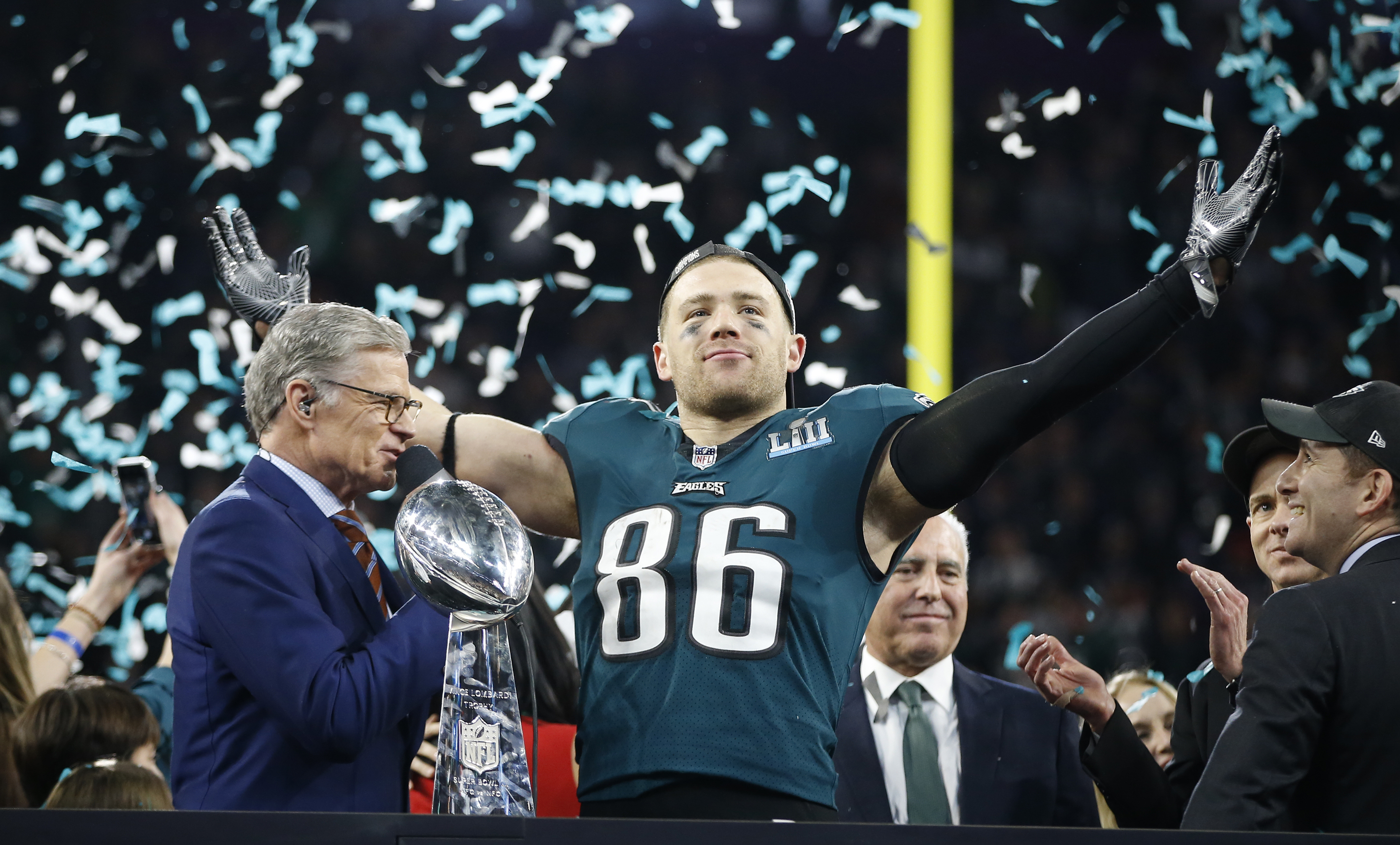Zach Ertz trade: Eagles great got Philadelphia fans and is a future team  Hall of Fame player