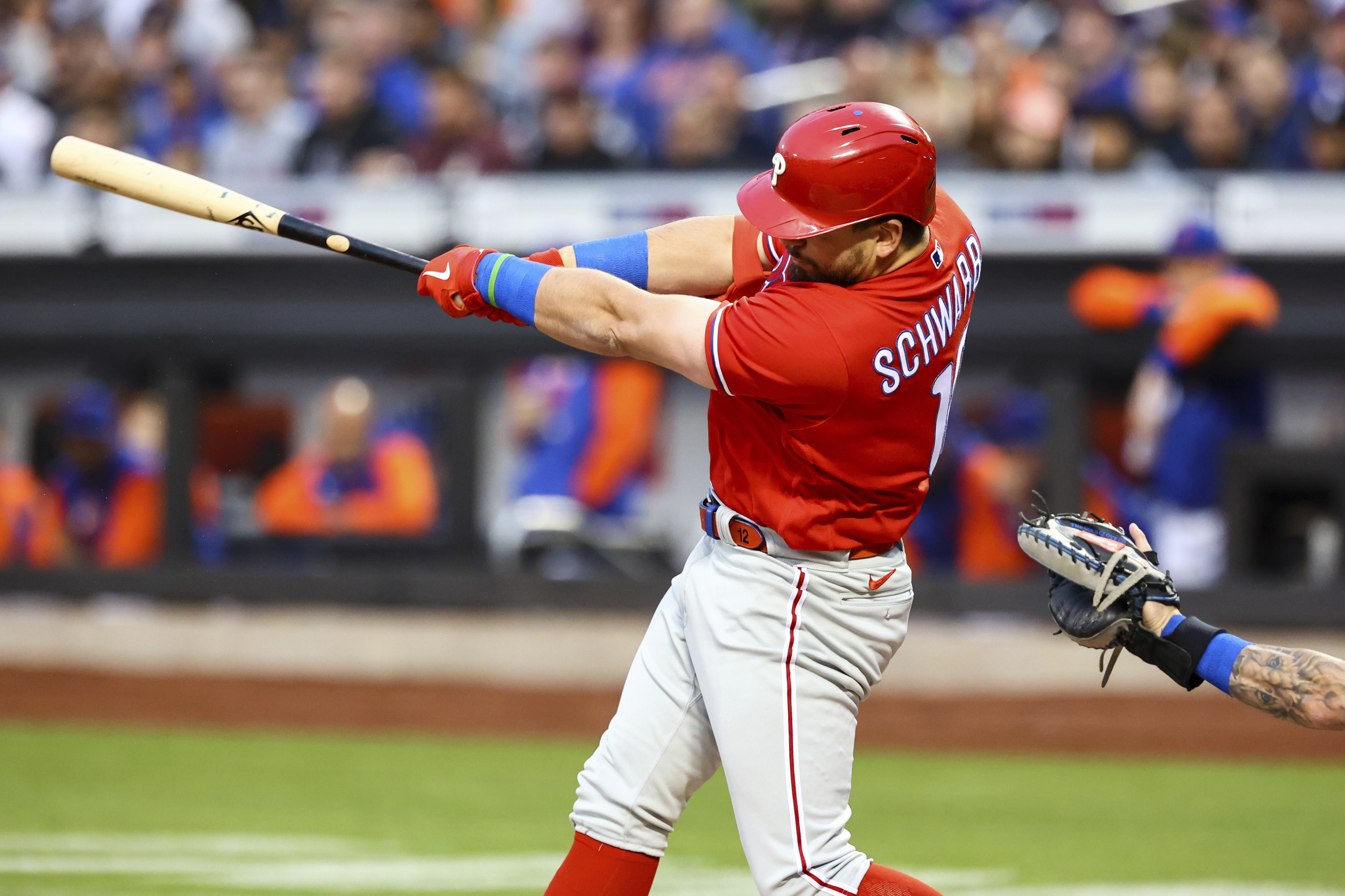Phillies' Kyle Schwarber immediately ends Astros' repeat no-hitter bid