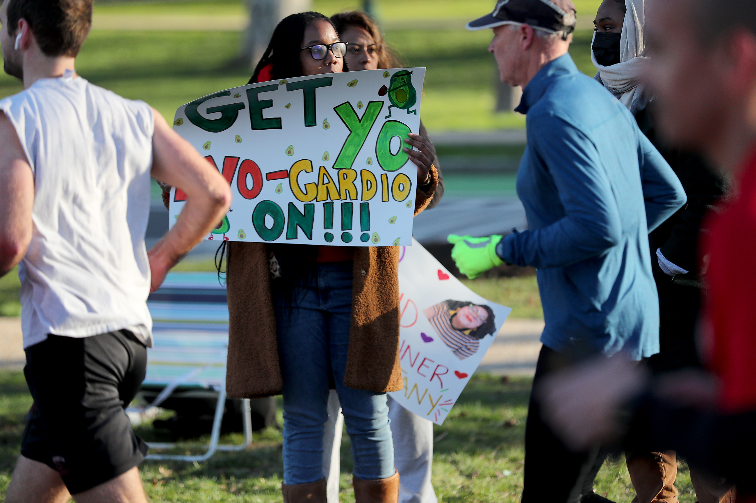 Photos from the Love Run Philadelphia on the Parkway.