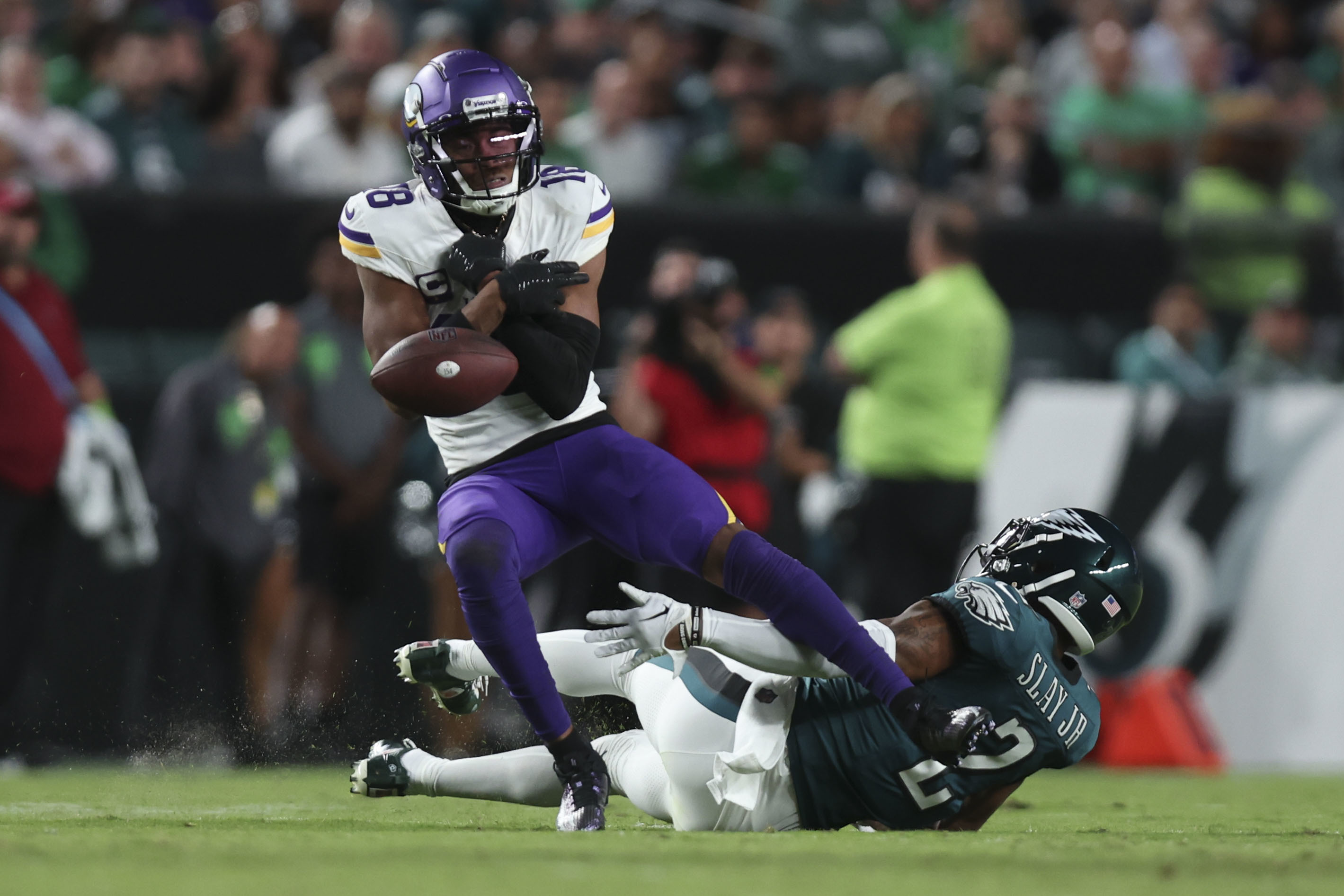 D'Andre Swift DESTROYS Minnesota Vikings defense in Philadelphia Eagles  34-28 win over the Vikings!