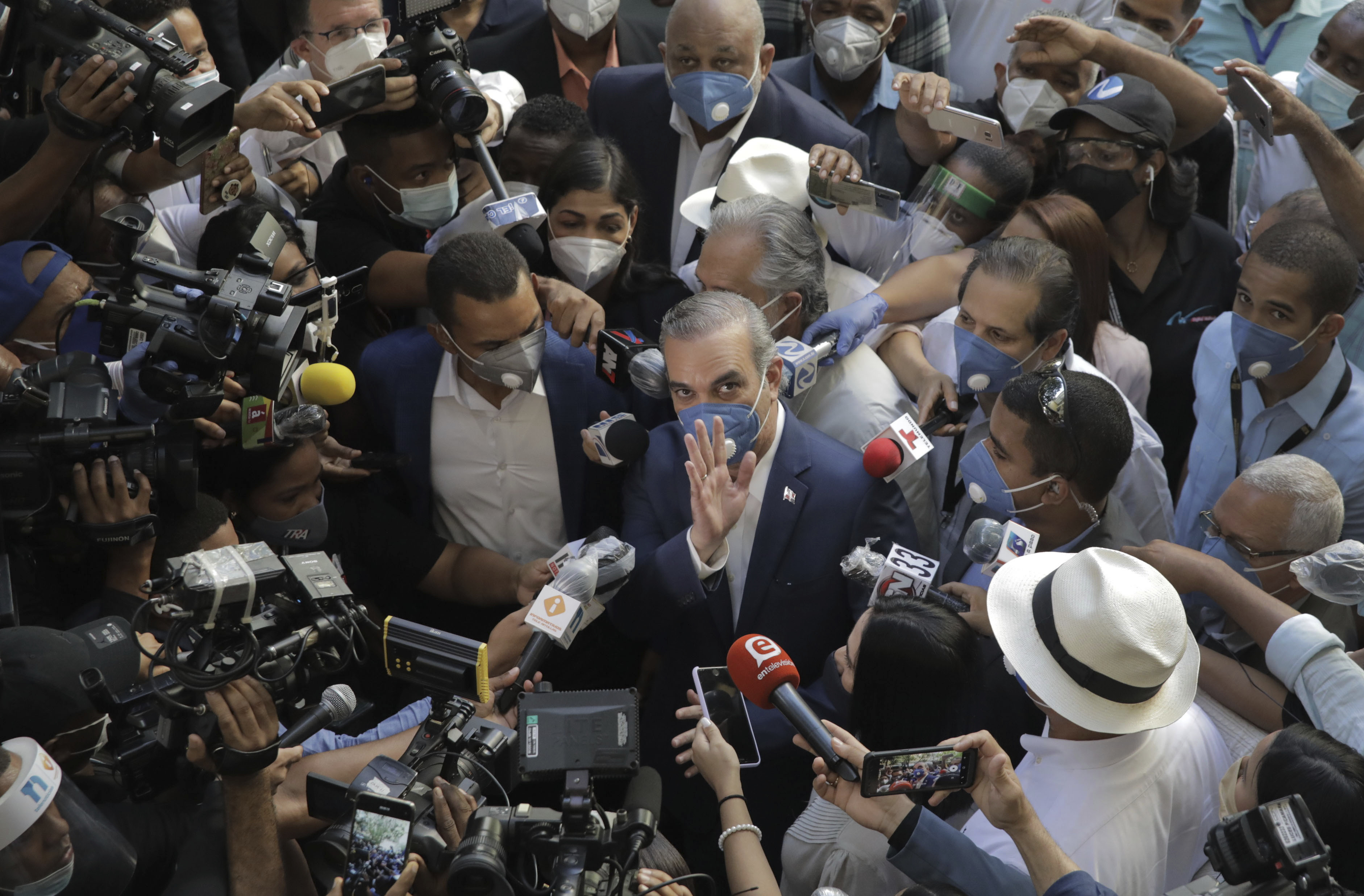 Mediation snub sinks Dominican Republic's opposition party to the
