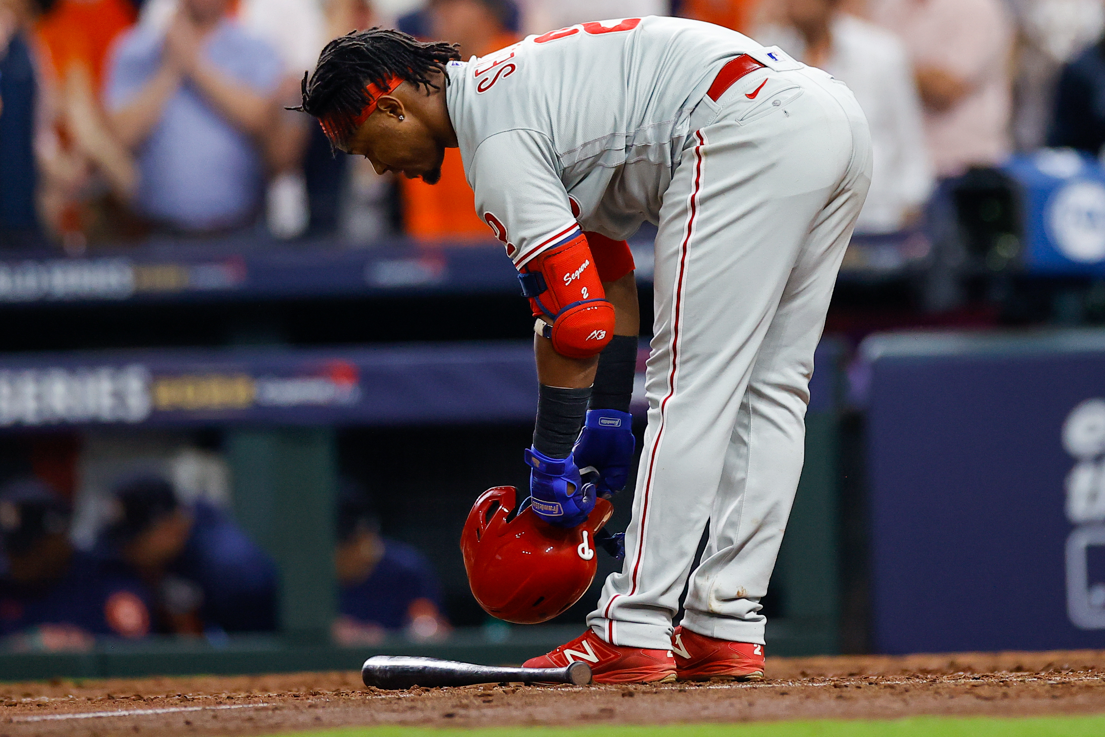 Boston's Christian Vazquez uses catcher's mask to stop ball