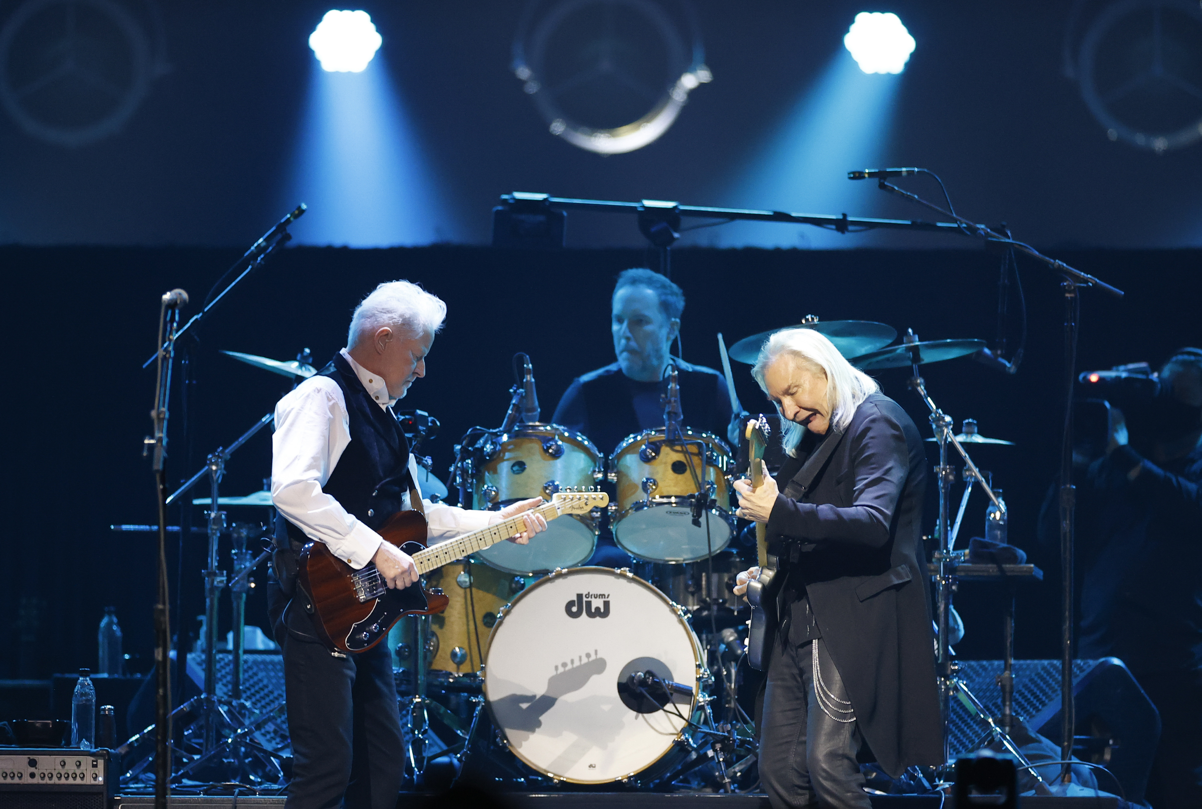 Eagles celebrate 'Hotel California' album on latest concert tour