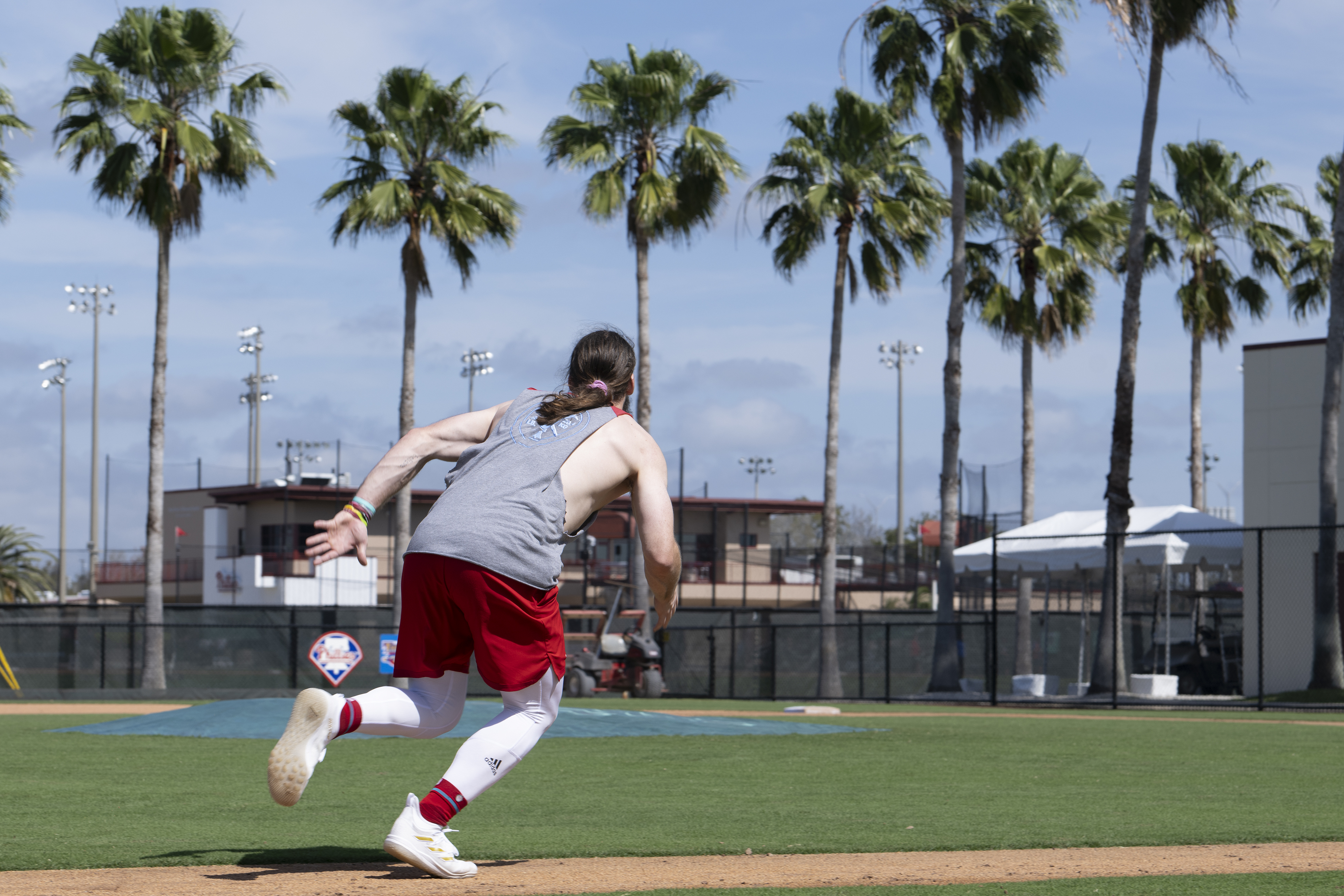 CLEARWATER, FL - FEBRUARY 21: Philadelphia Phillies outfielder Jhailyn  Ortiz (89) runs the bases during the spring training workout at Carpenter  Complex on February 21, 2023 in Clearwater, Florida. (Photo by Cliff