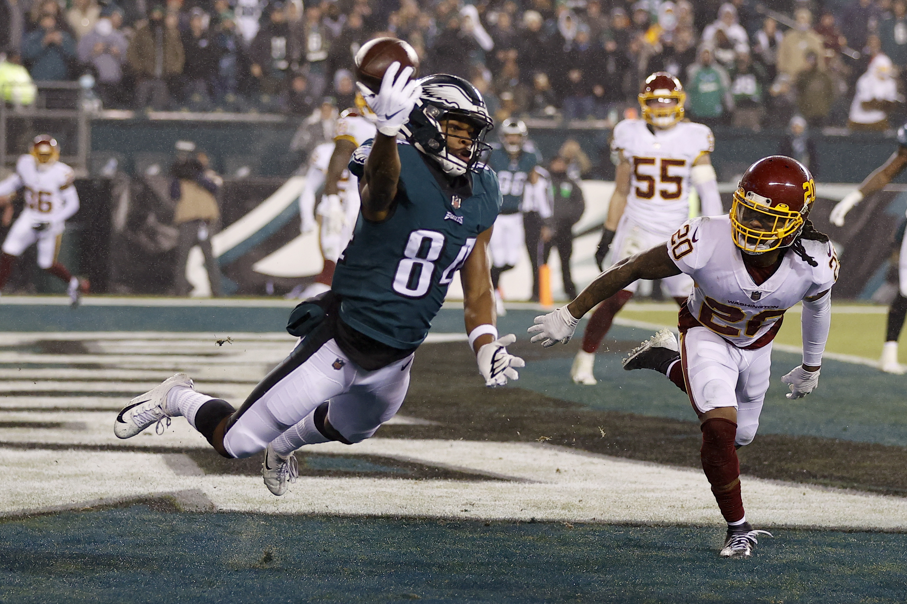 Ward gets another shot at NFL with Eagles — The Cougar