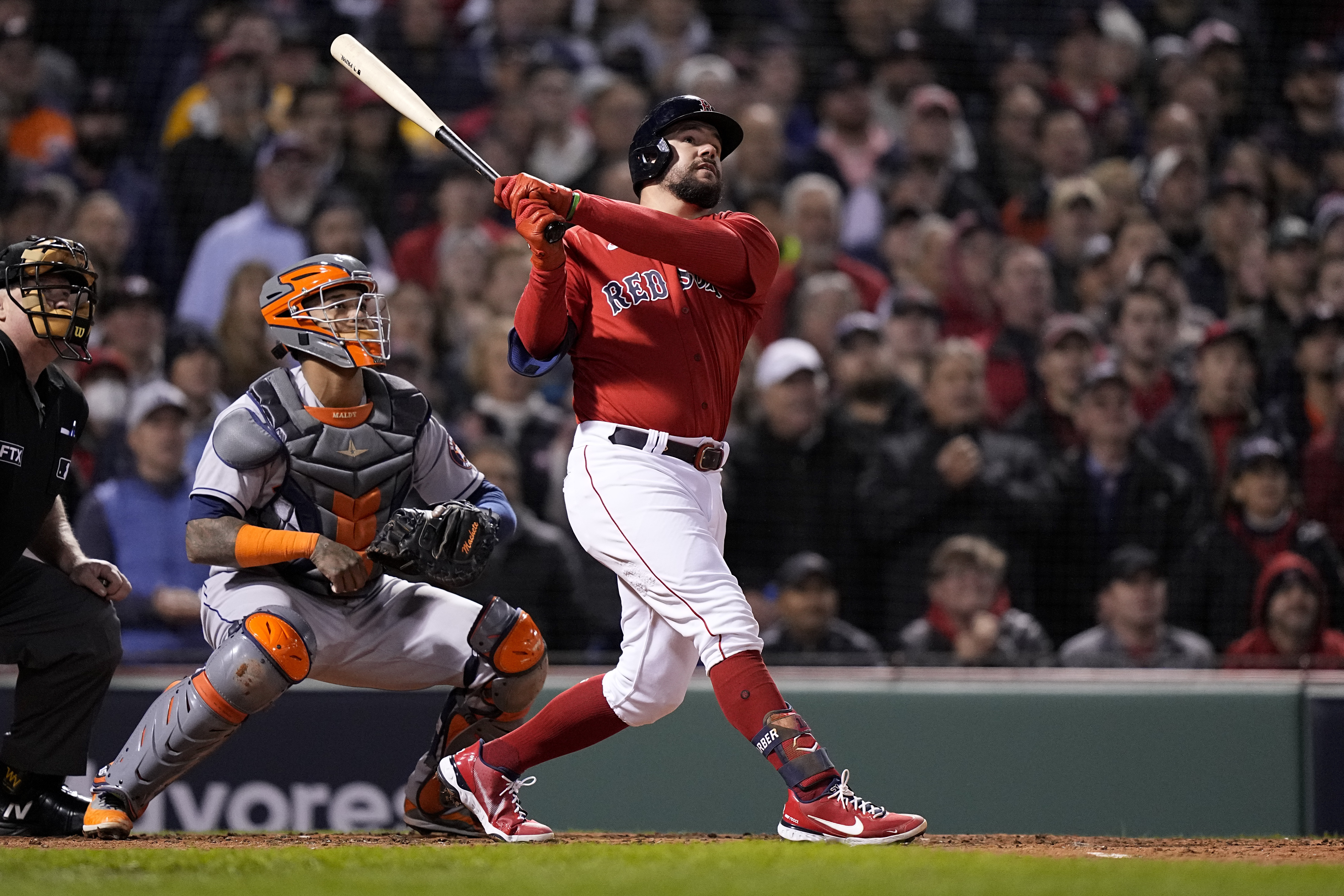 Boston Red Sox Trade Rumors: Boston acquires Kyle Schwarber in trade with  Washington Nationals - Over the Monster