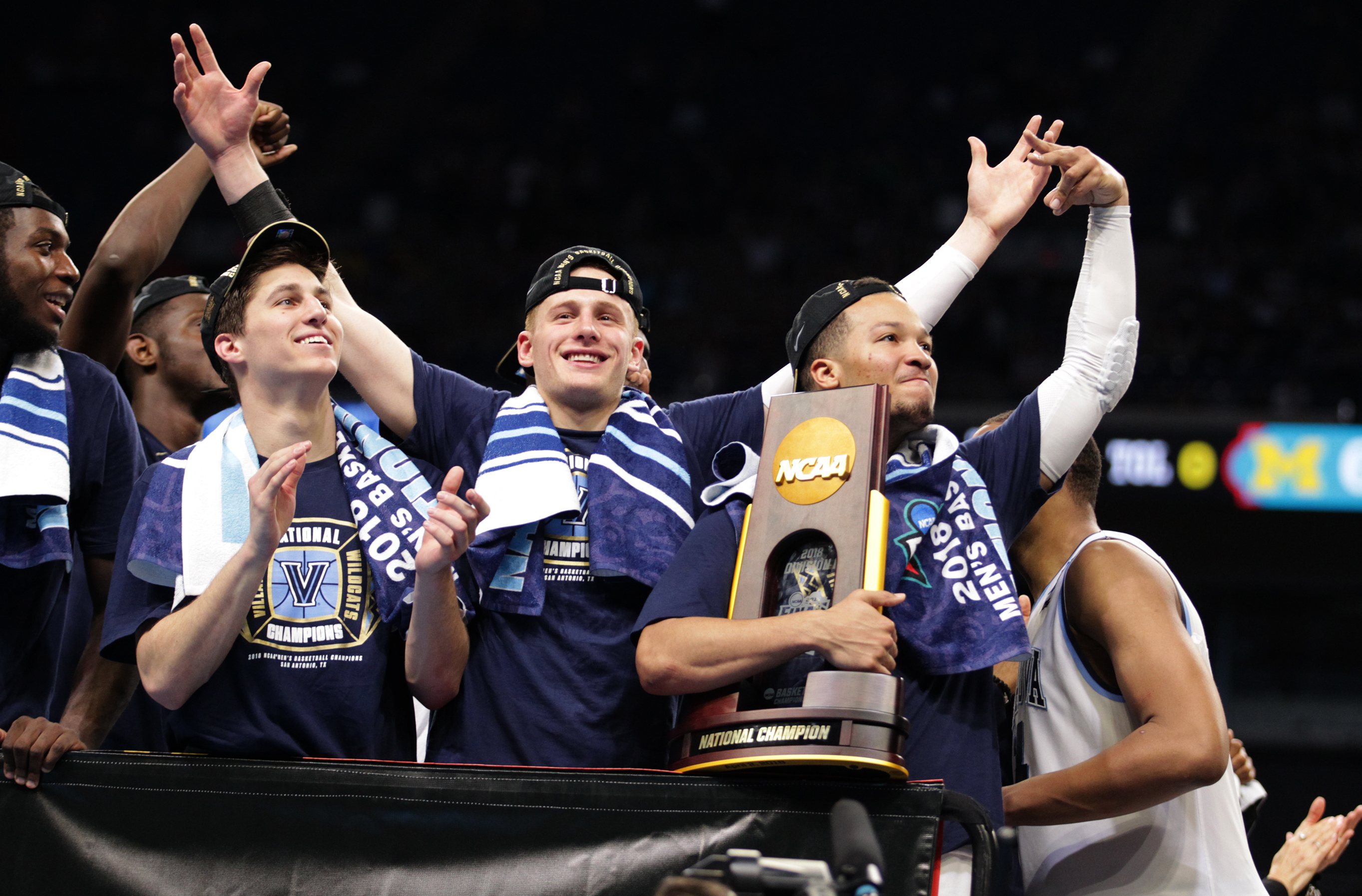 Donte DiVincenzo didn't play in NBA Finals, but his presence was felt  during Milwaukee Bucks' title run