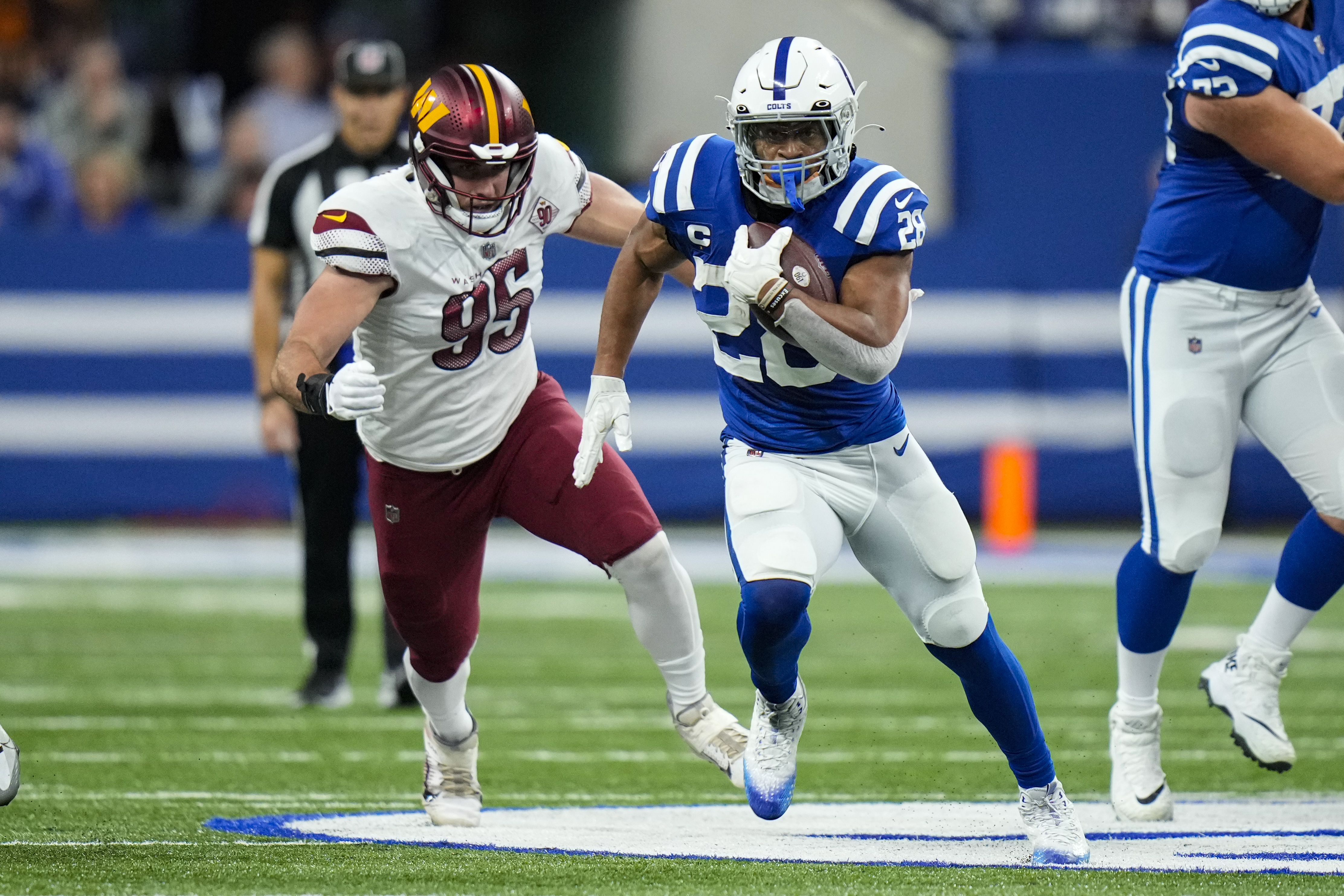 Indianapolis Colts' Jonathan Taylor denies having back issues, Pro  Football Talk