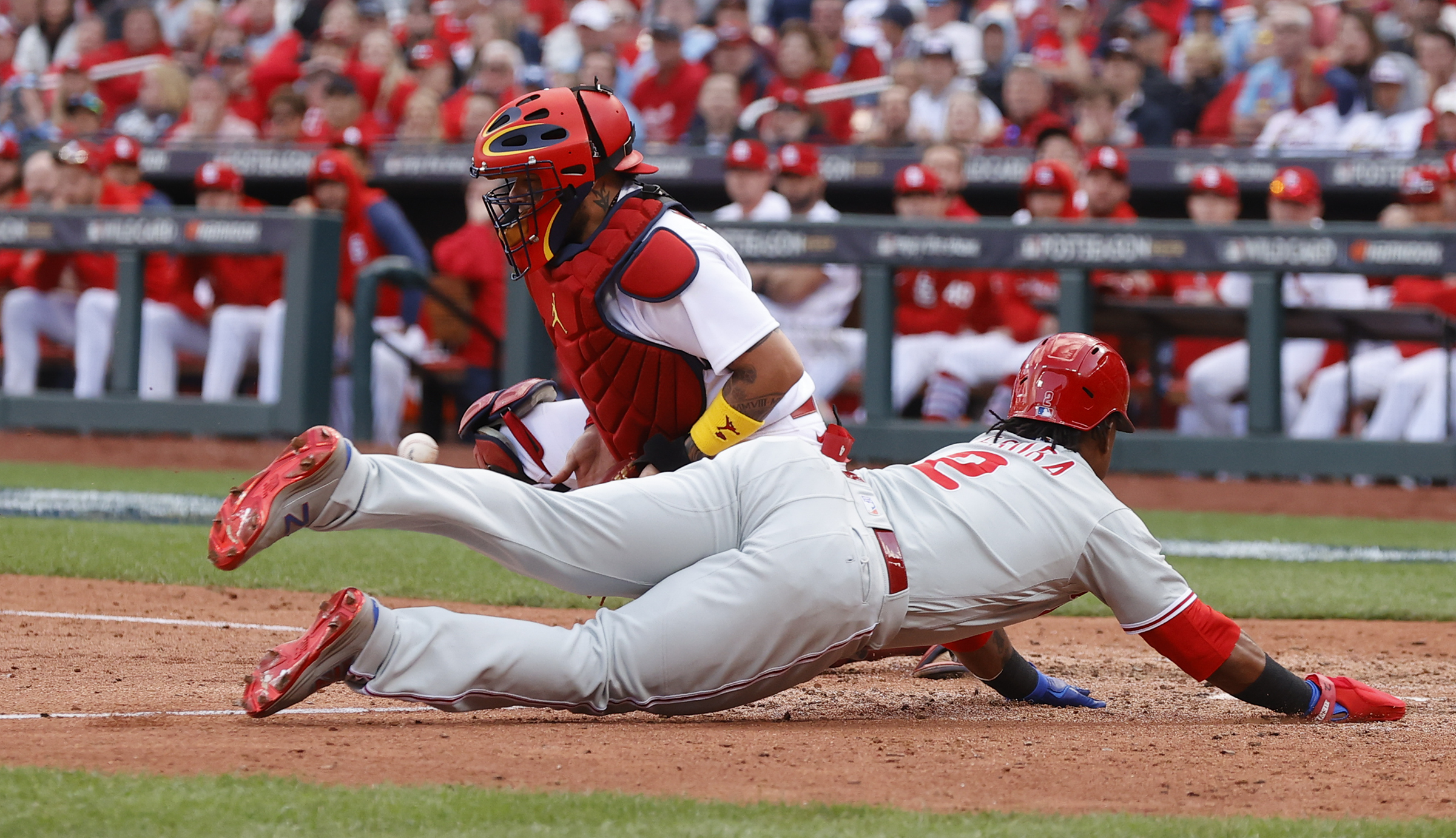 MLB playoffs: Dominant postseason debut by Phillies' Zack