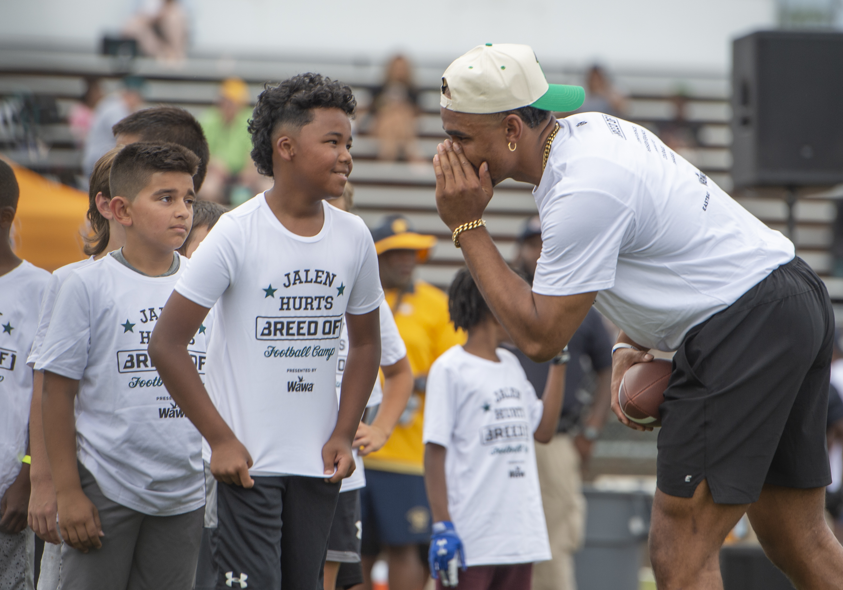 Eagles' Jalen Hurts spreads 'love and positivity' at football camp