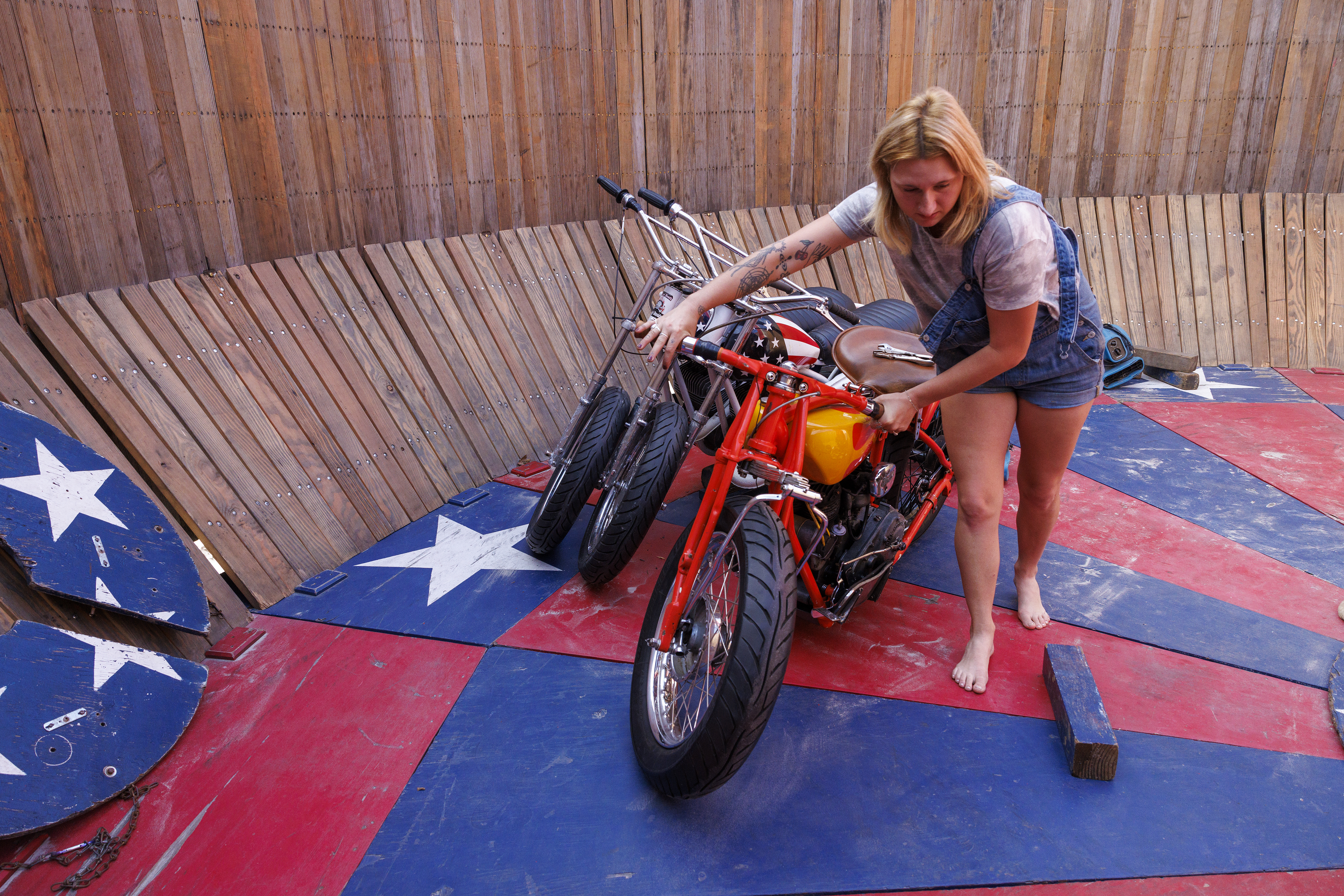 Riding the Wall of Death with West Chester native Ariell Flight