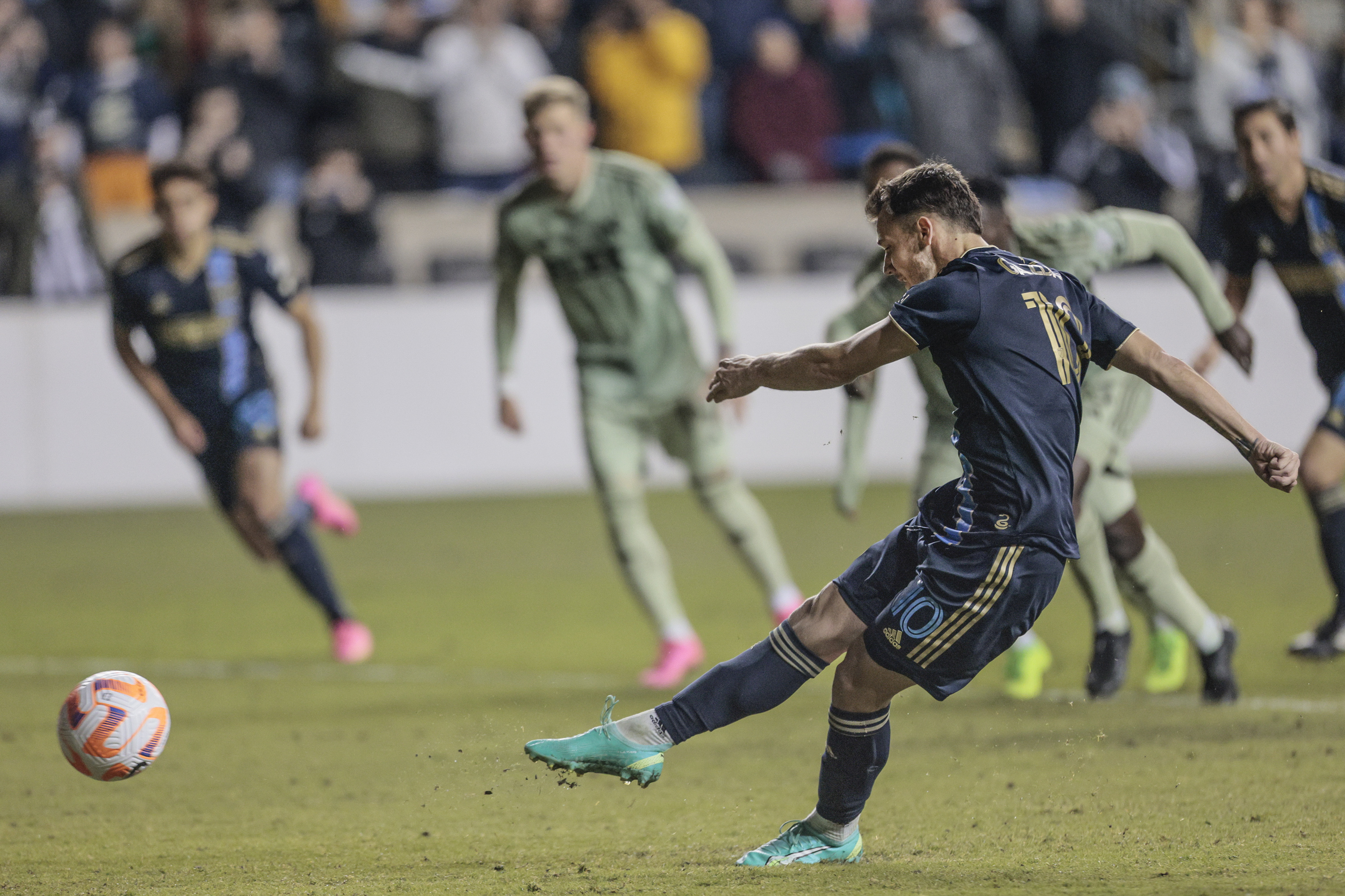 LAFC falls to León in CONCACAF Champions League final – Daily News