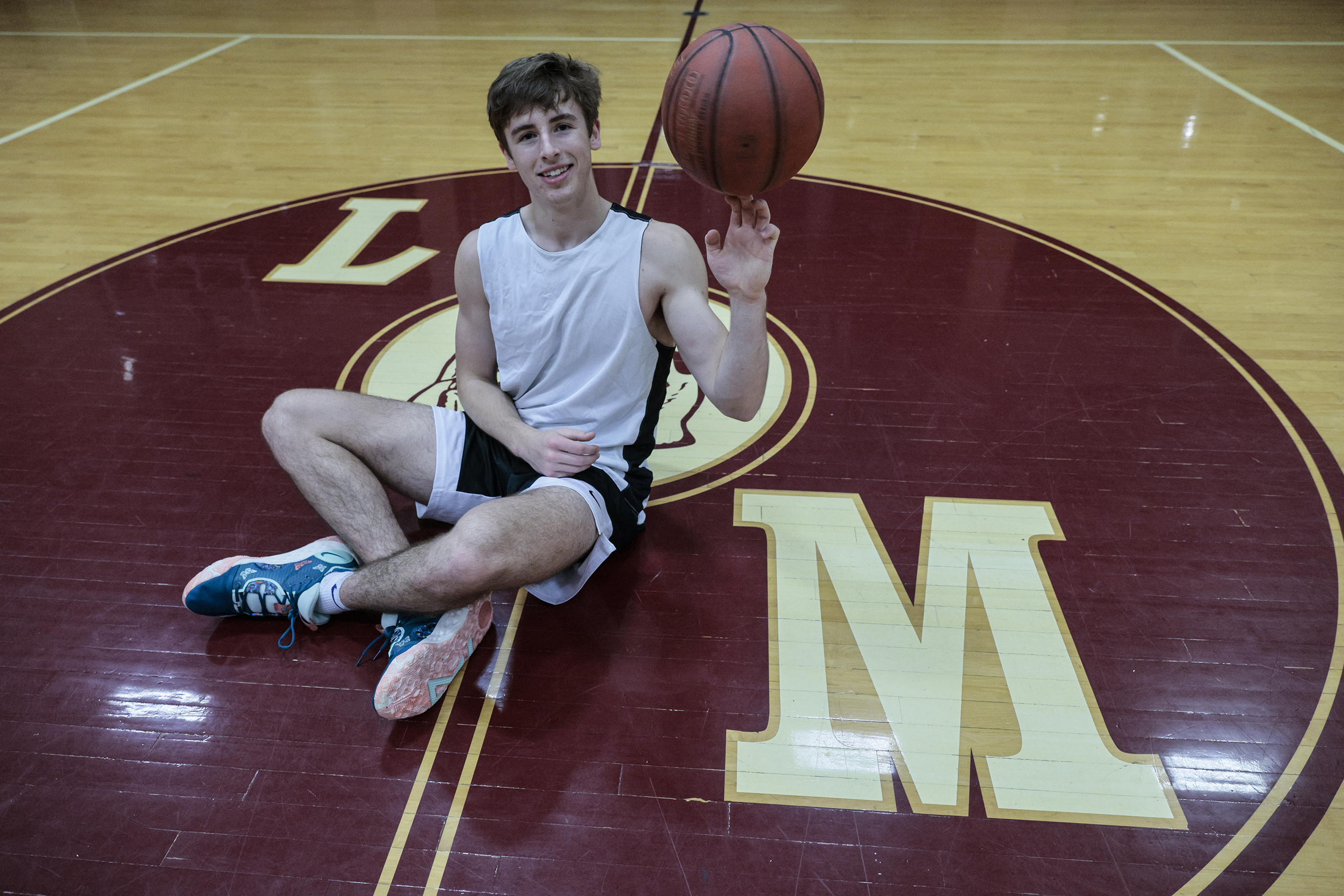Brett Browns son Sam is a basketball force in his own right at Lower Merion picture