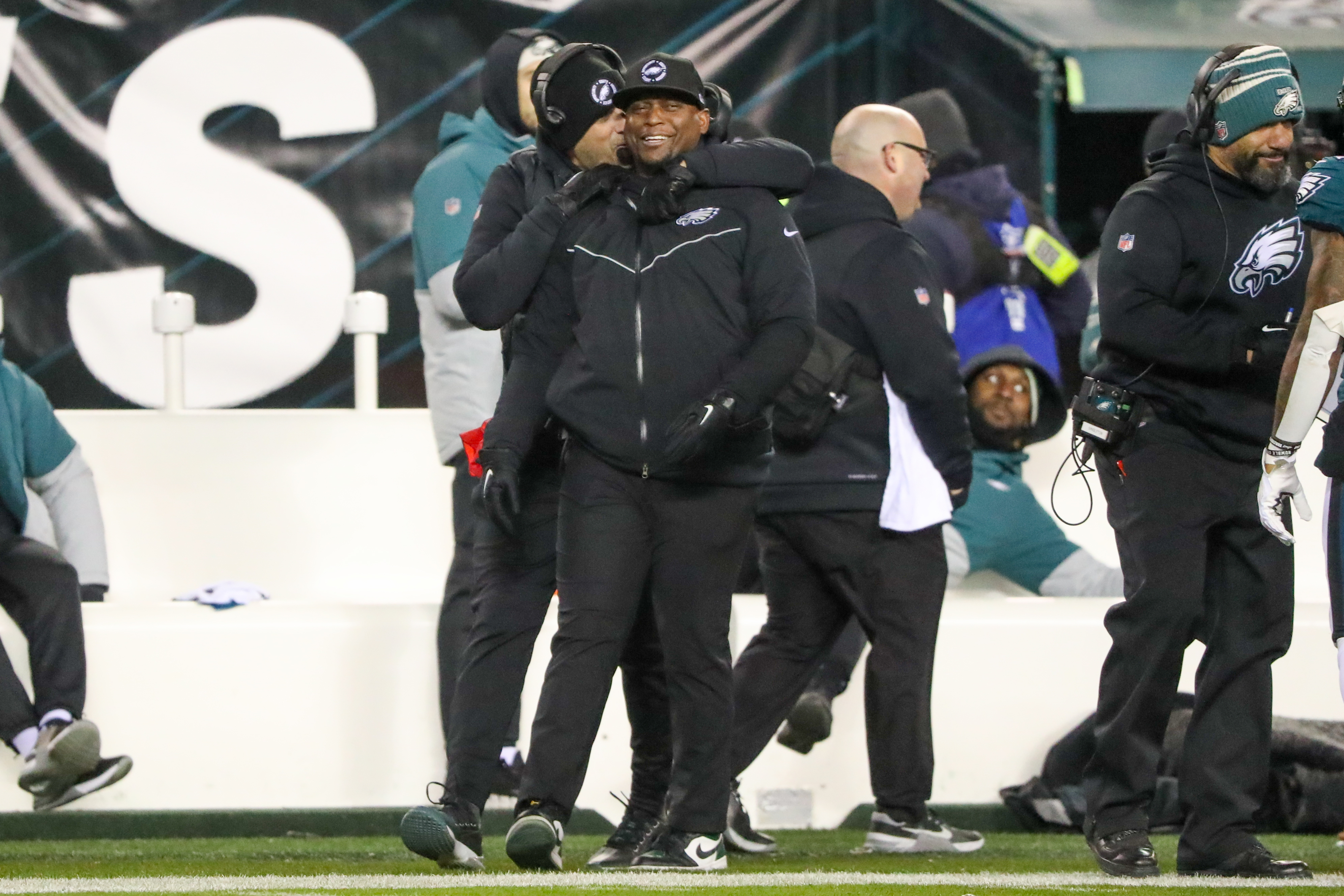 Eagles' coach Nick Sirianni in favor of changing the 'tush push