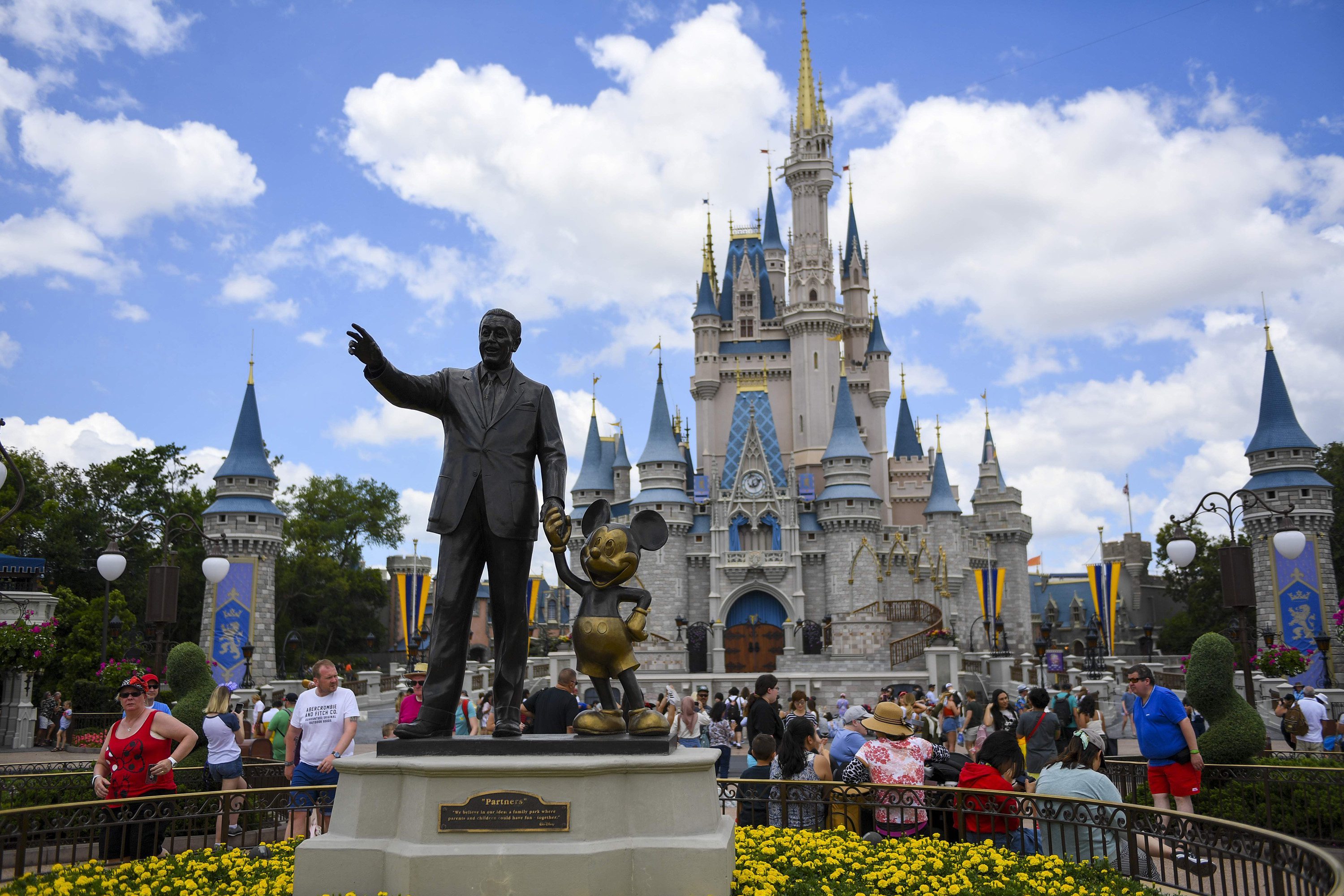 A Behind The Scenes Look At The WDW Railroad Testing In Magic Kingdom