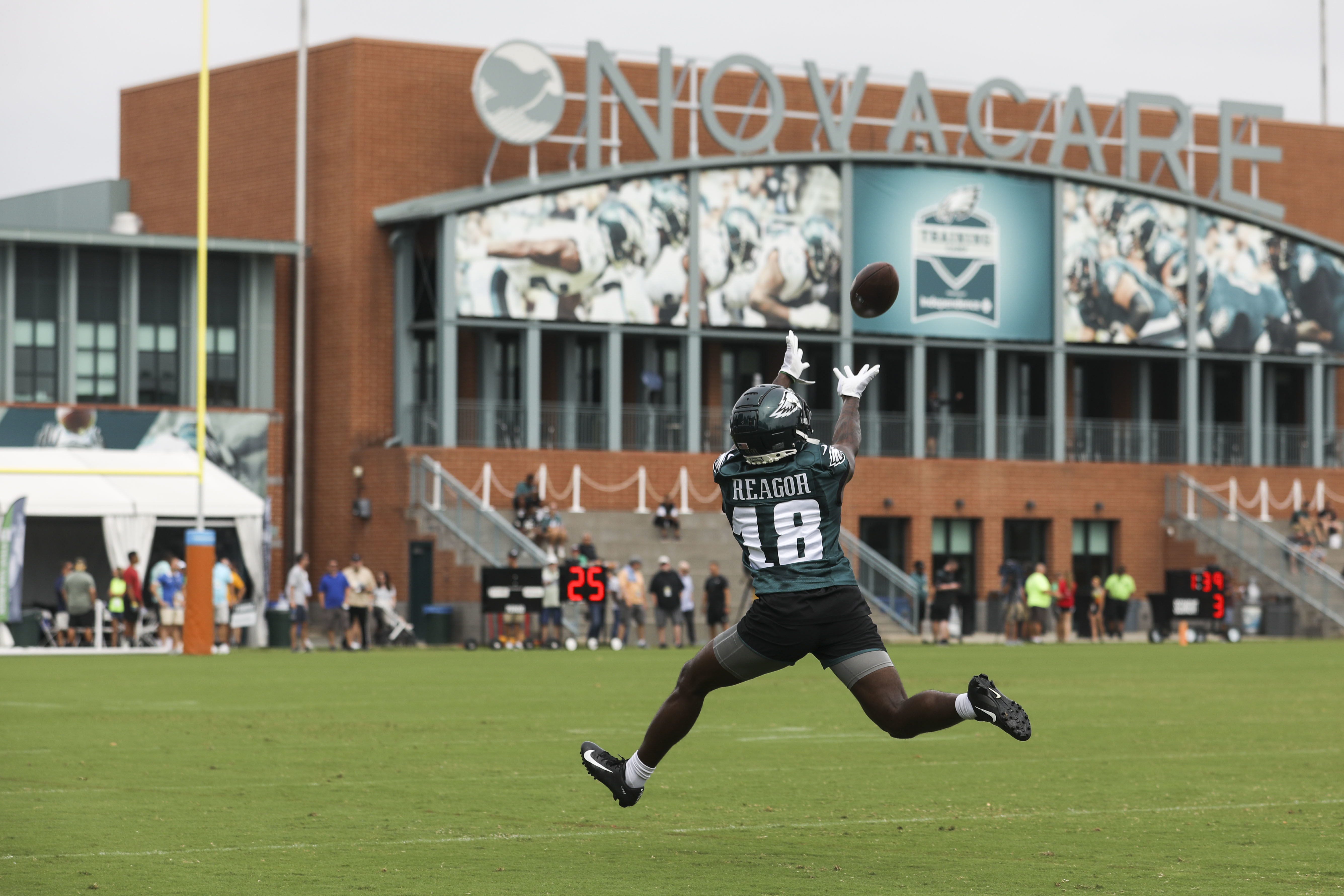 Eagles training camp: Masks required (indoors) at Linc for preseason game  vs. Steelers; injuries mounting; Dallas Goedert reappears – The Morning Call