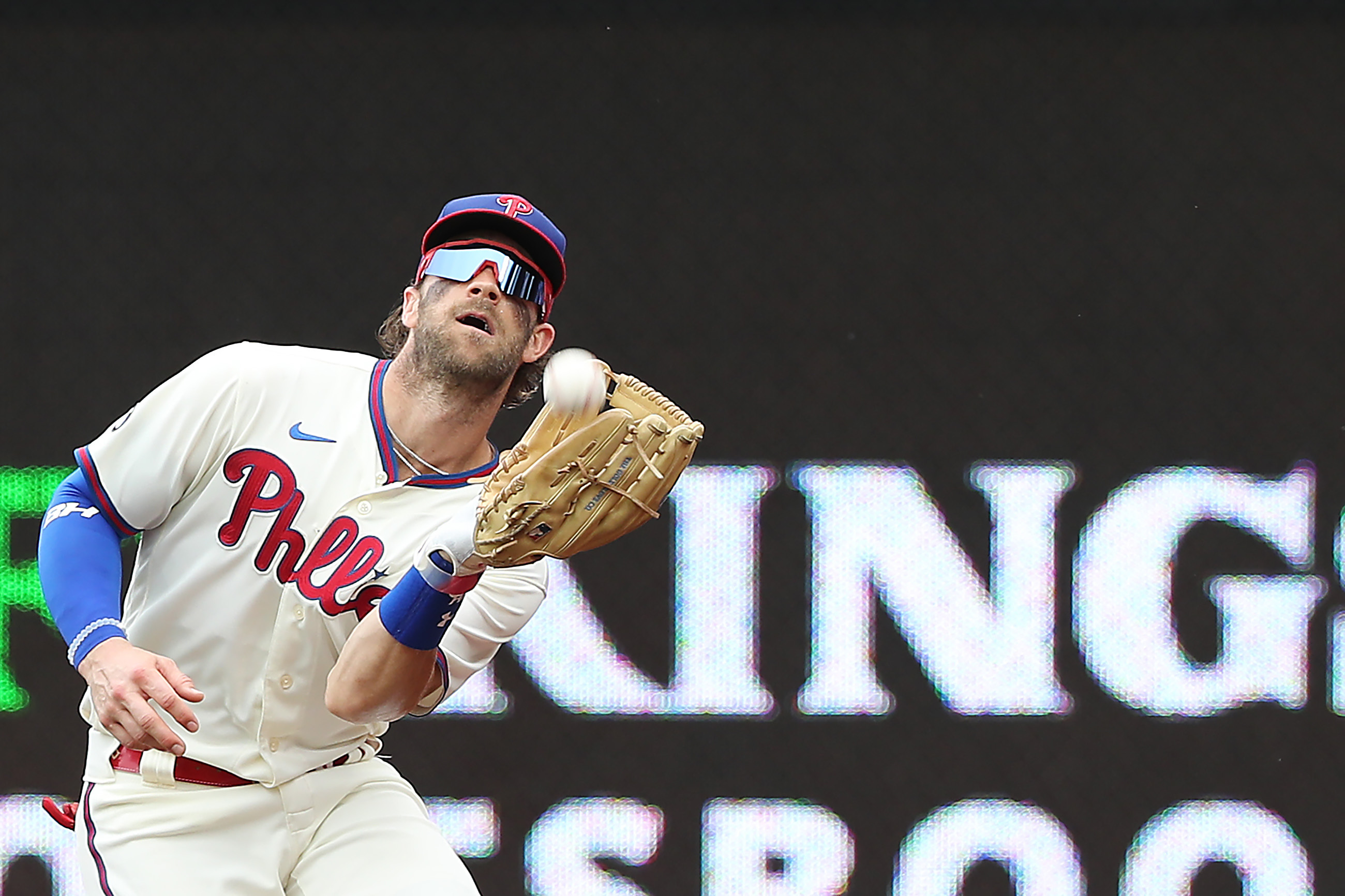 Bryce Harper strengthens MVP case with monster game as Phillies