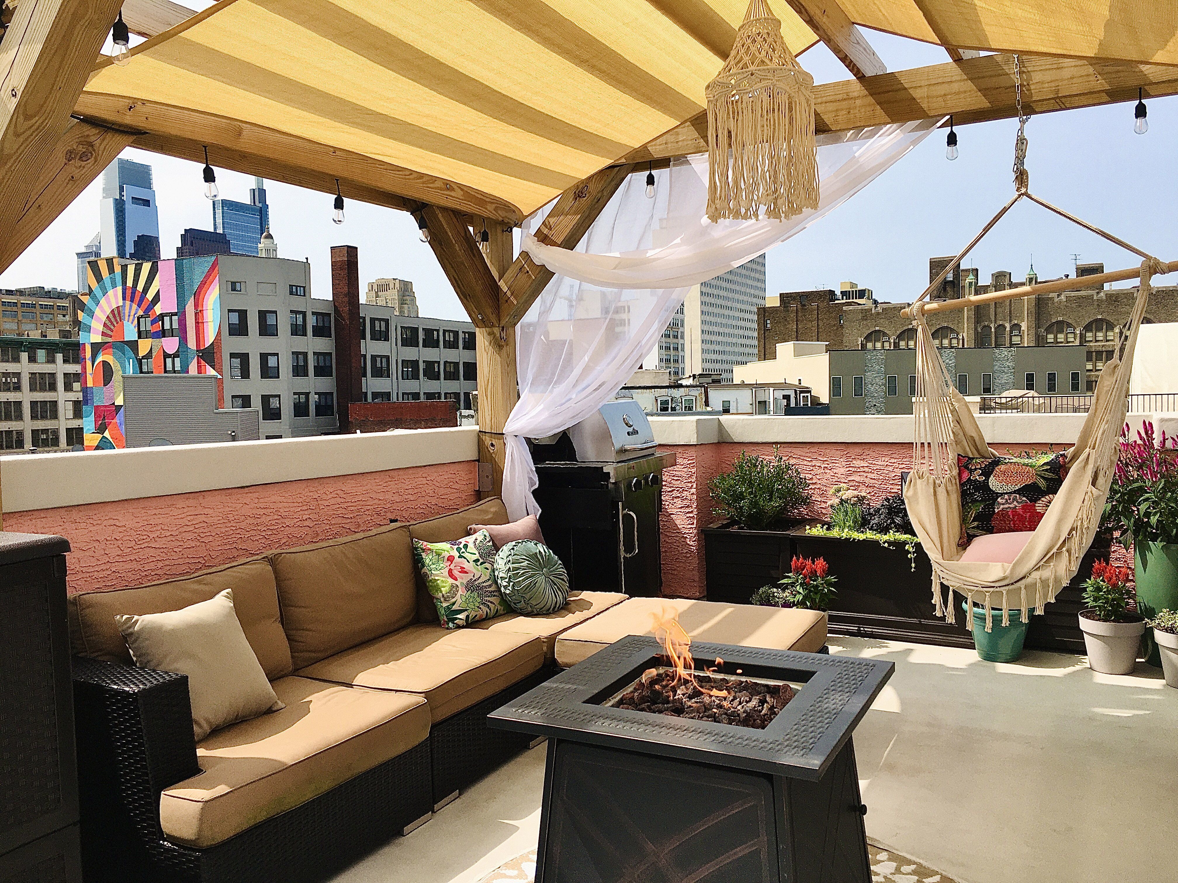 Roof decks are becoming a must-have in Philadelphia during the pandemic