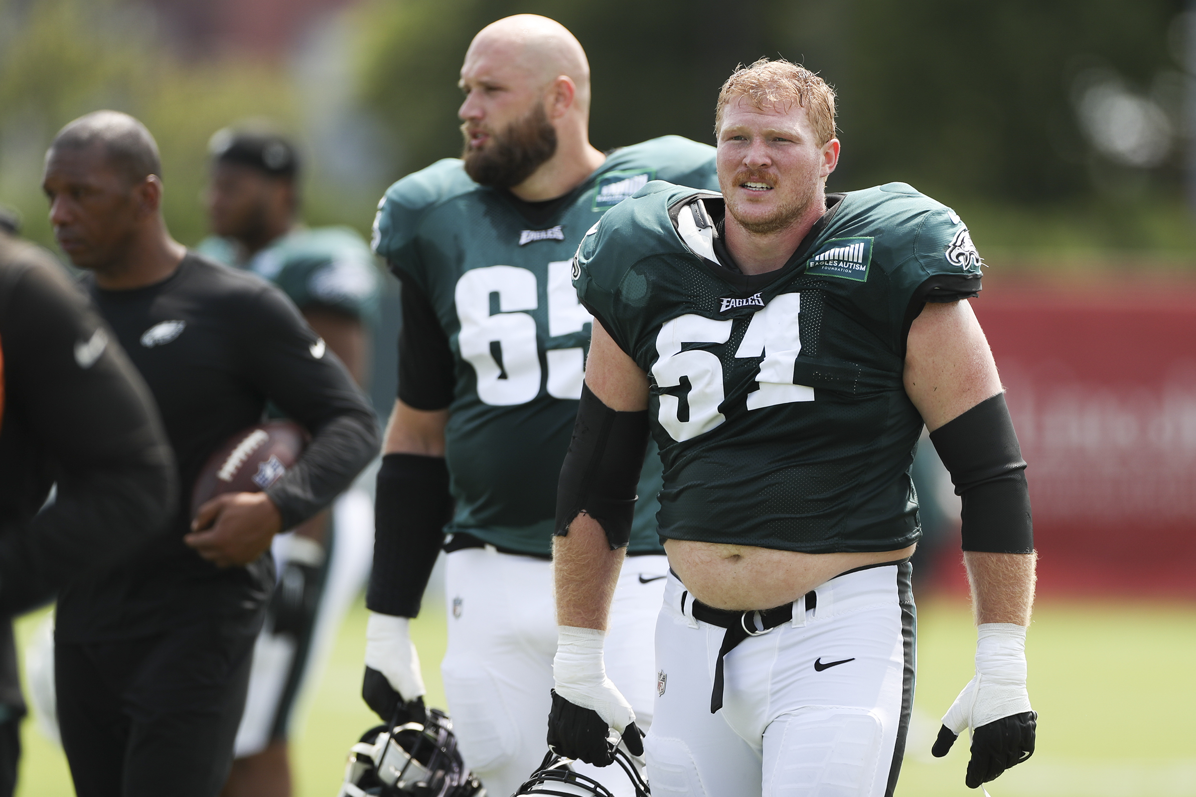 Eagles training camp: Cam Jurgens learning the ropes at guard and beefing  up one rib eye at a time