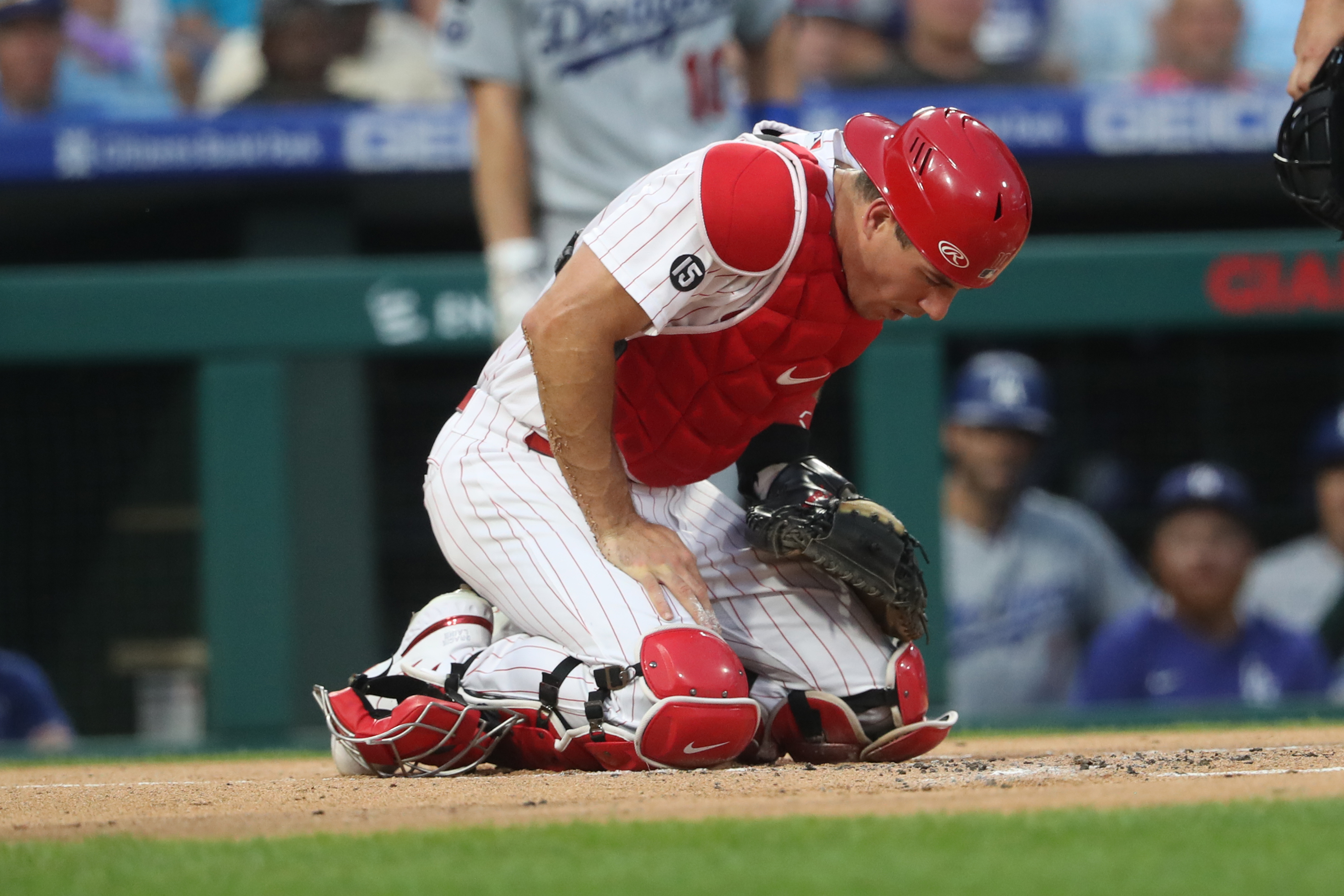 Phillies catcher J.T. Realmuto hits for the cycle, tussles with