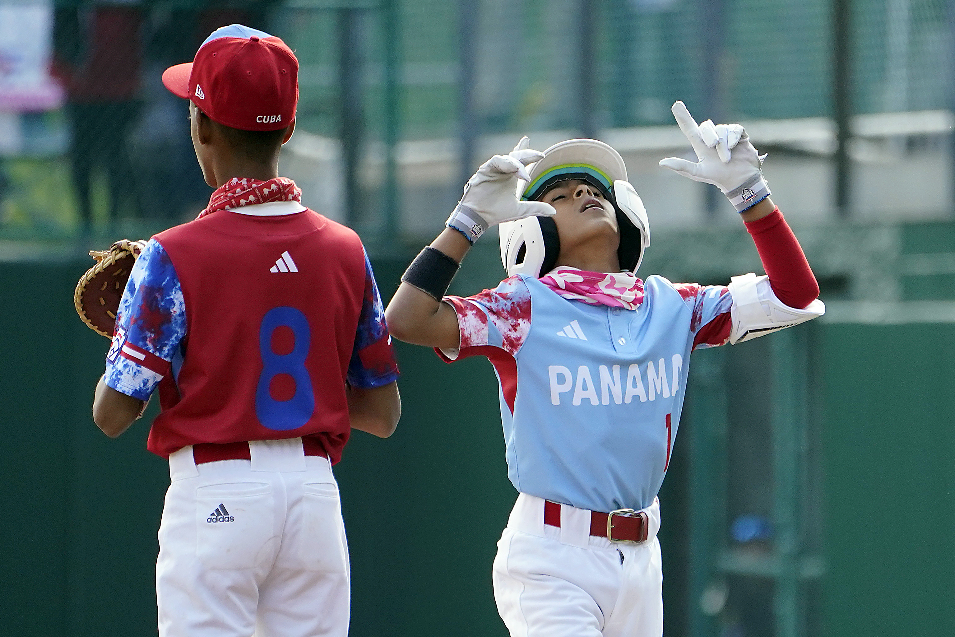 Youth Edmundo Sosa Philadelphia Phillies Dubliner Name & Number T