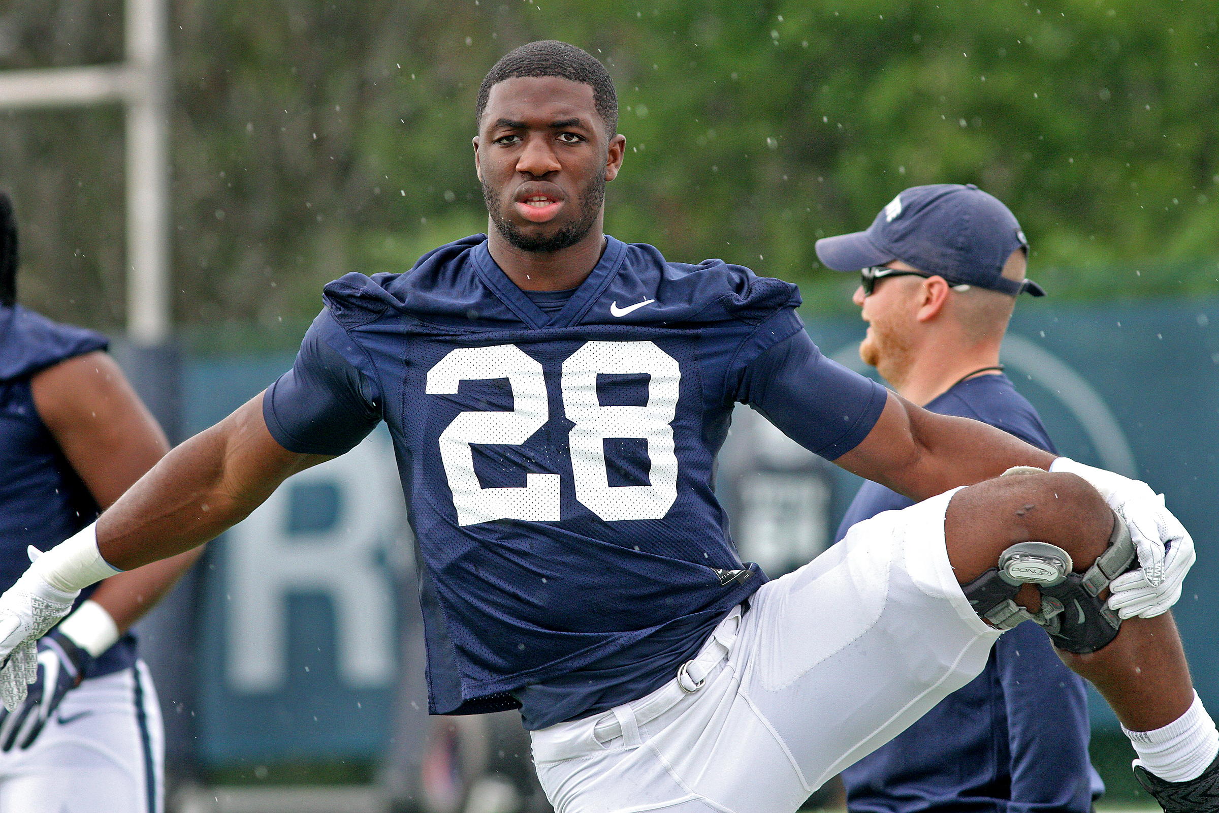 Shaka Toney, Deion Barnes show Penn State DE Jayson Oweh the ropes