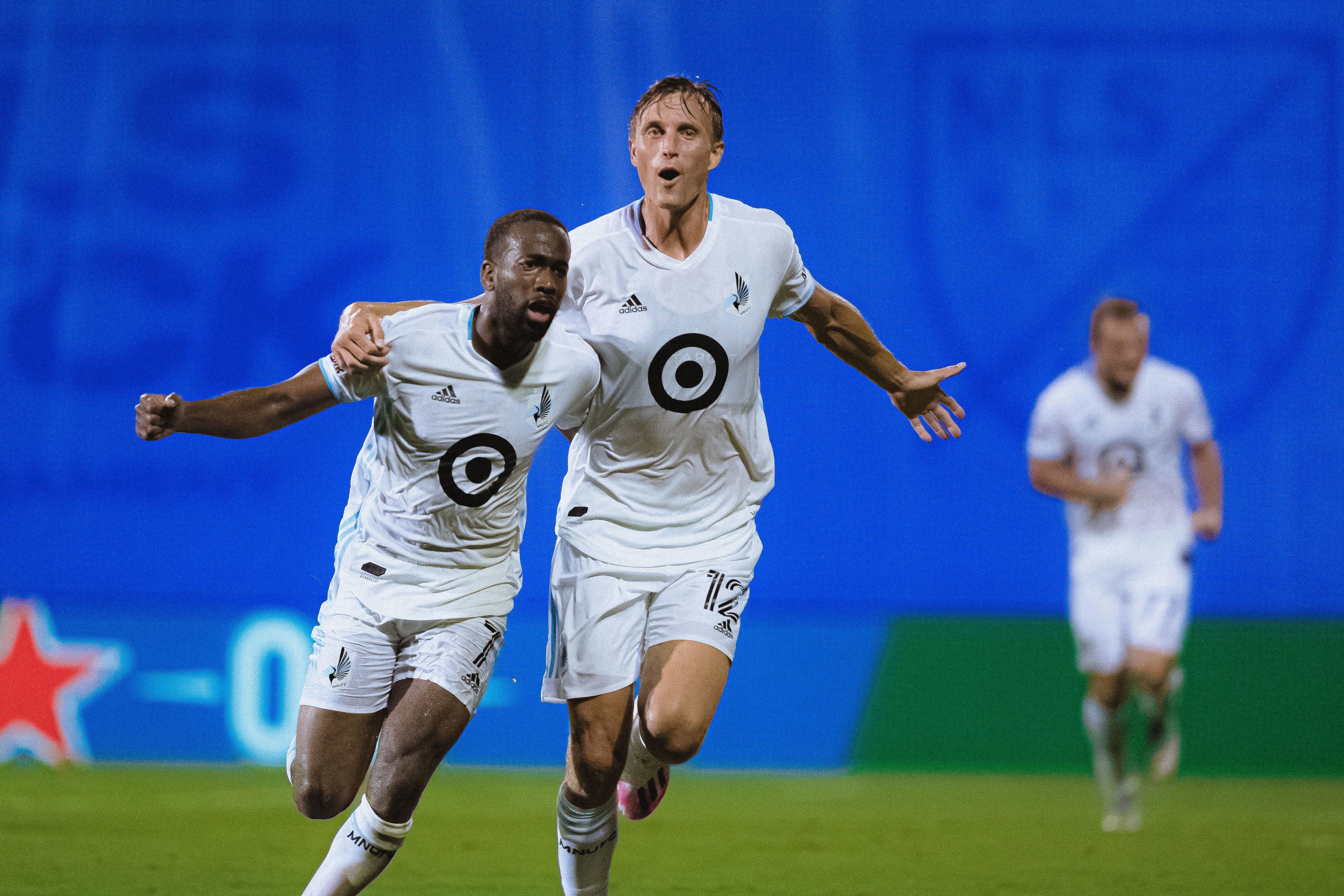 Minnesota United gives up late goal in 1-0 loss to Sporting Kansas City