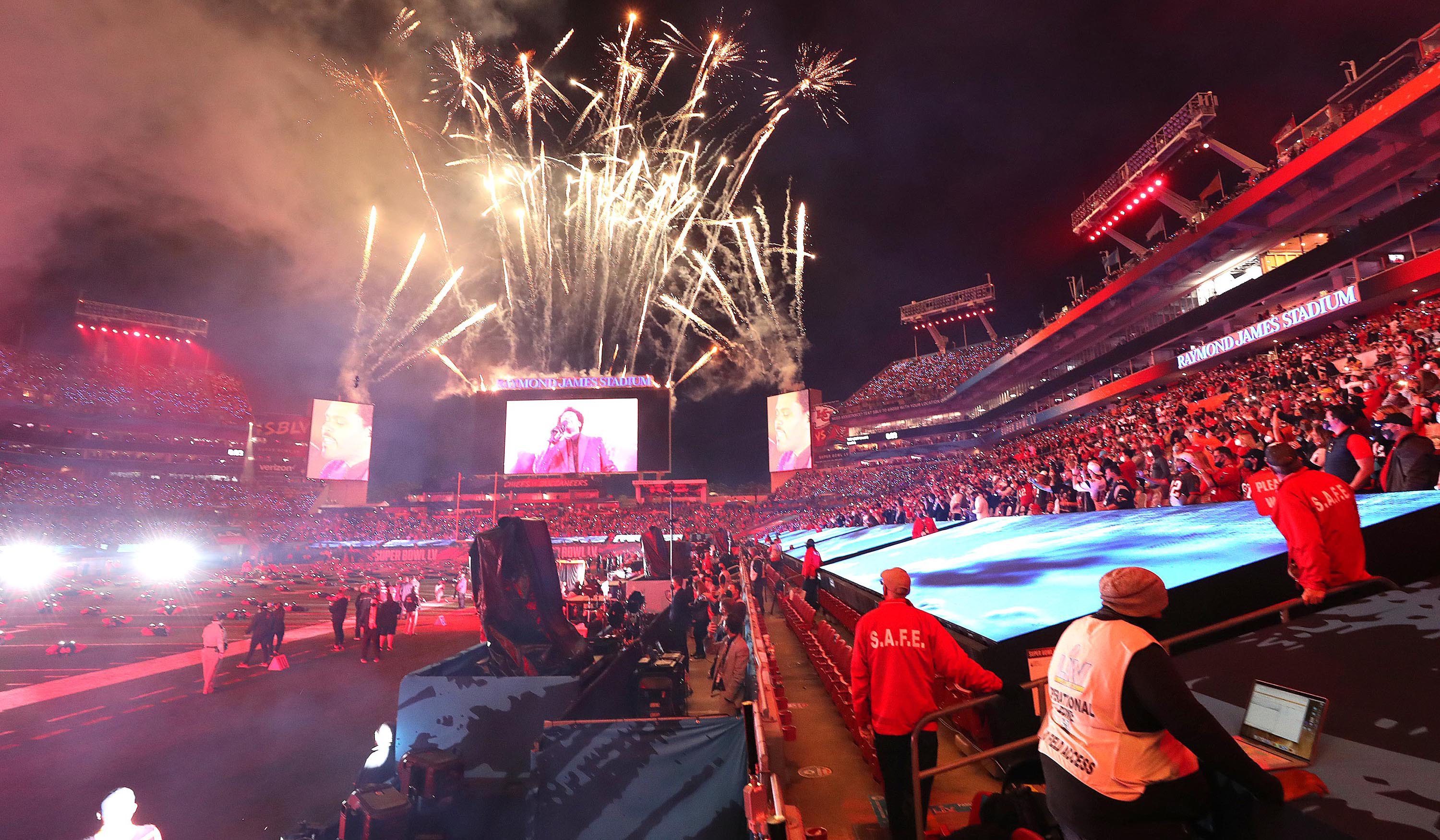 Here's what you can and can't bring to Raymond James Stadium for Super Bowl  LV