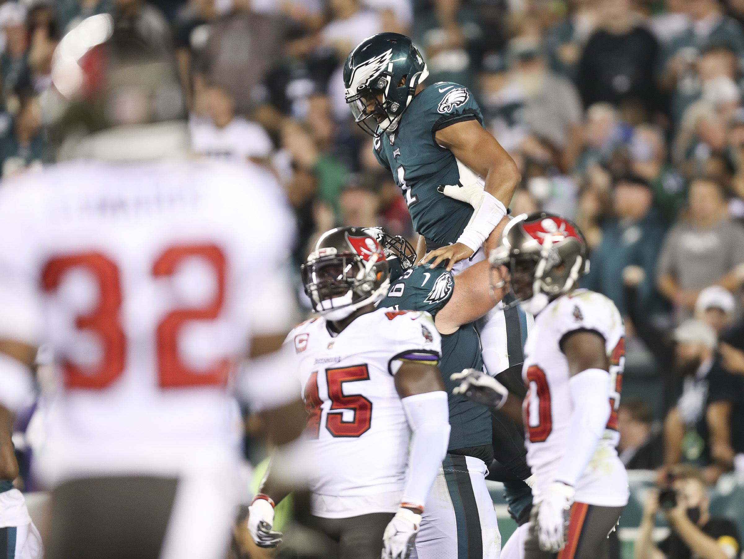 Bucs vs. Eagles: Top storylines for Tampa Bay in wild-card game