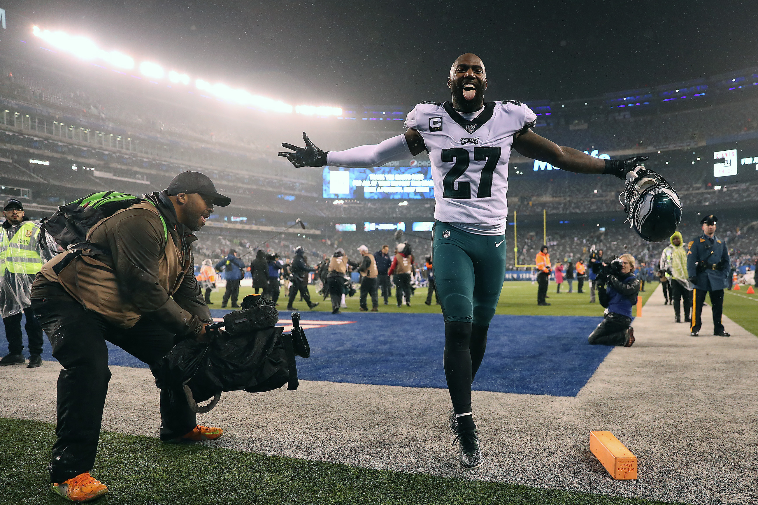 Philadelphia Eagles safety and former OSU football player Malcolm Jenkins  joins anthem protests – The Lantern