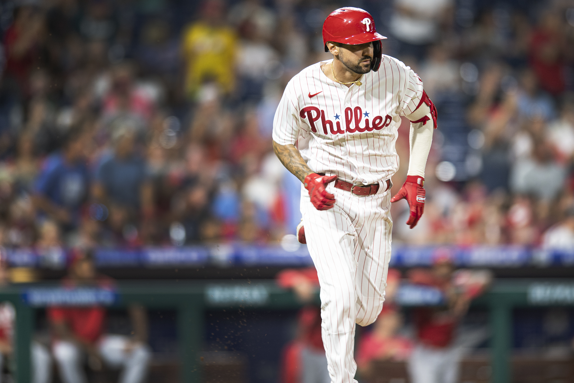 Maton's walk-off single gives Phillies 7-6 win over Reds