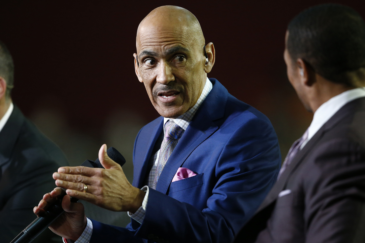 Hall Of Fame NFL Coach Tony Dungy Spotted Outside Grocery Store