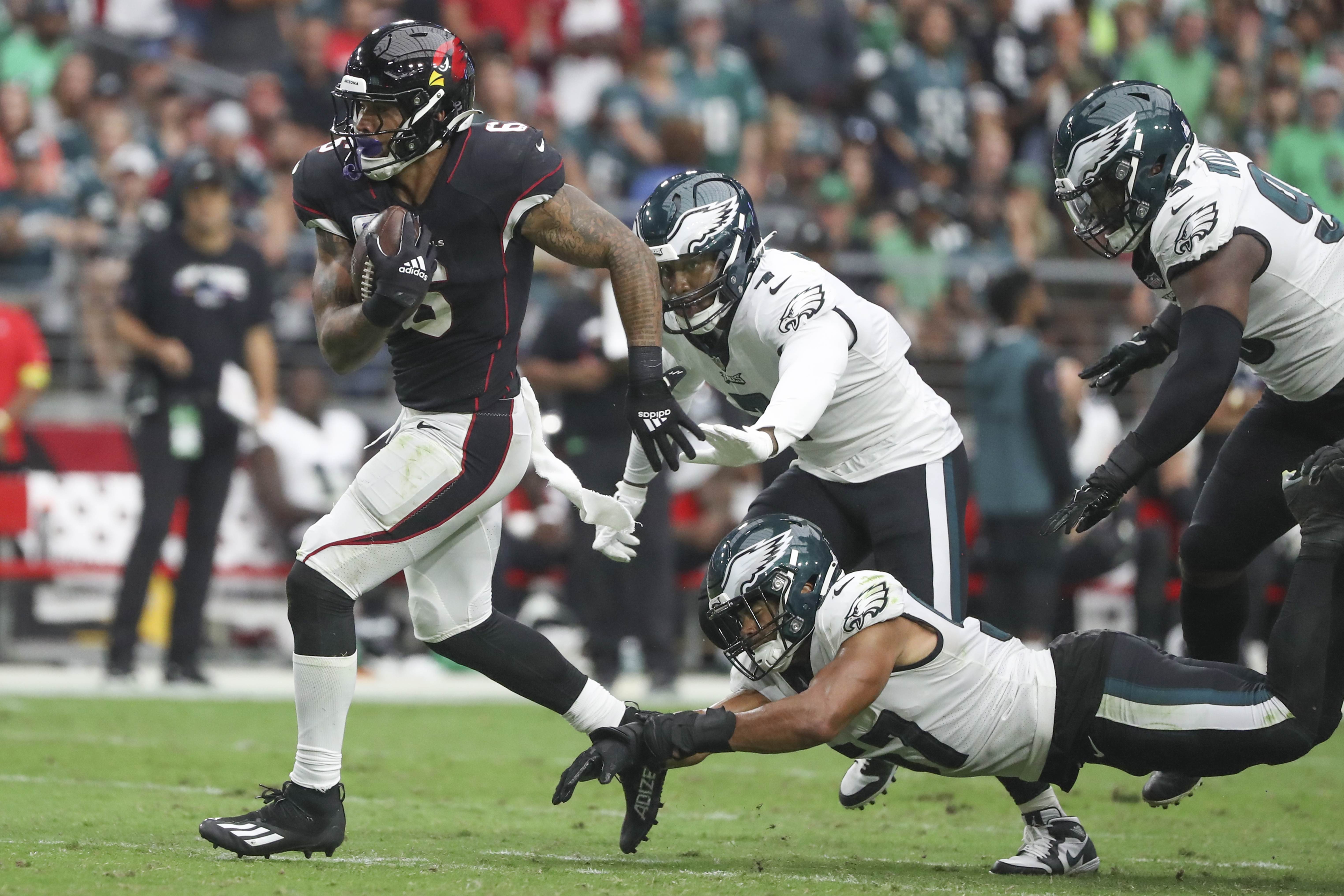 Cameron 'Dicker the Kicker' boots the Eagles past the Cardinals