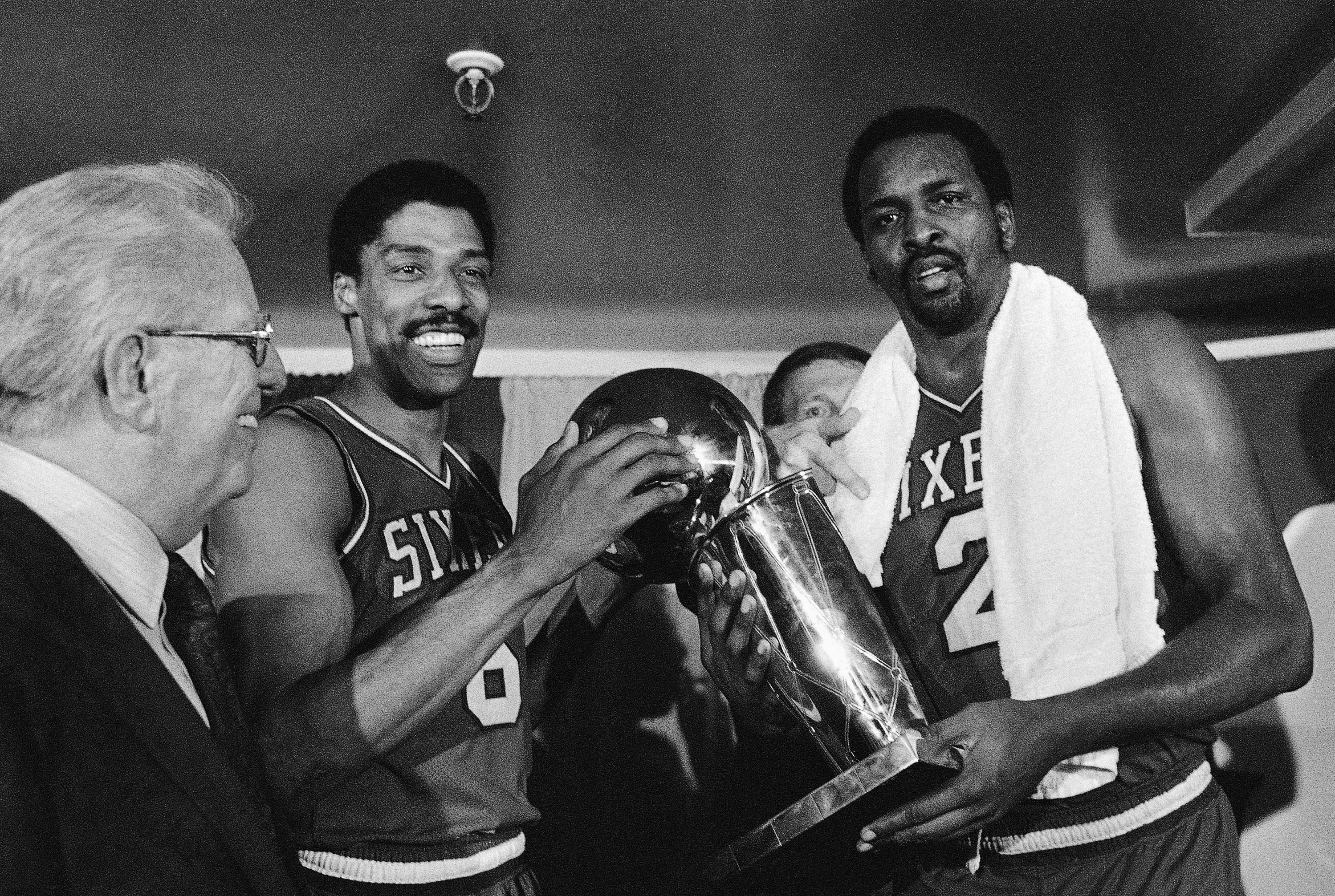 HOW SUPERTEAMS LIKE THE 1983 SIXERS HAVE DOMINATED THE NBA!