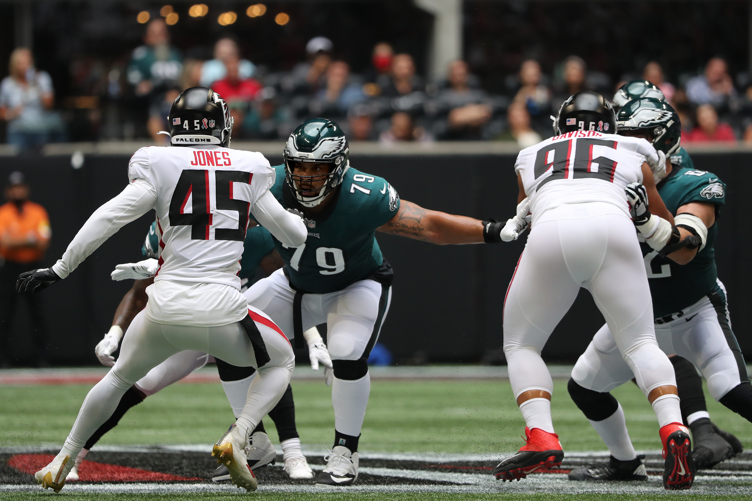 Eagles notebook: Jordan Mailata pays homage to Jason Kelce