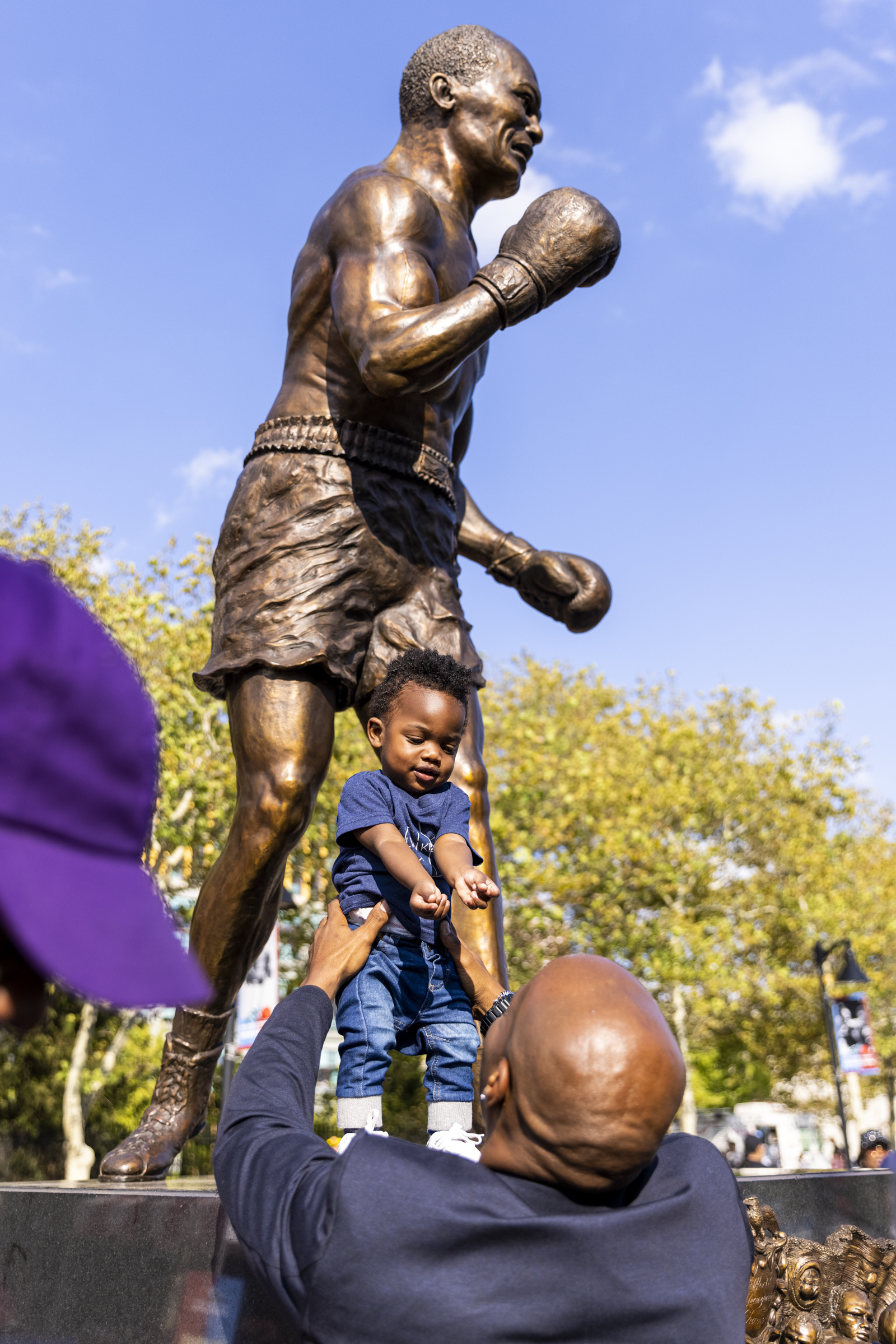 Camden County Unveils Statue Of Boxing Legend Arnold 'Jersey Joe Walcott'  Cream - CBS Philadelphia