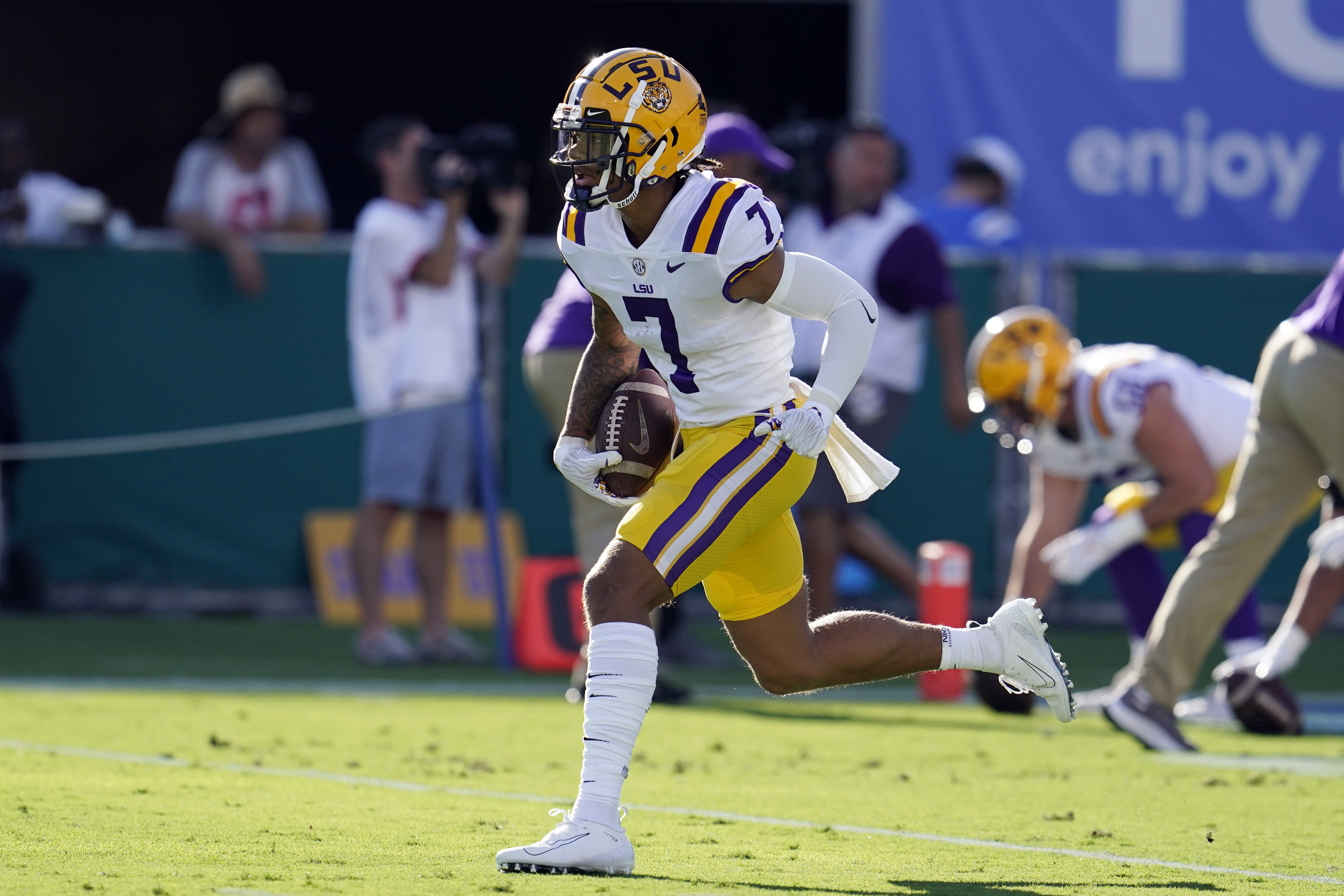 LSU's Derek Stingley, Jr. Among Elite Top 10 Players In 2022 NFL Draft