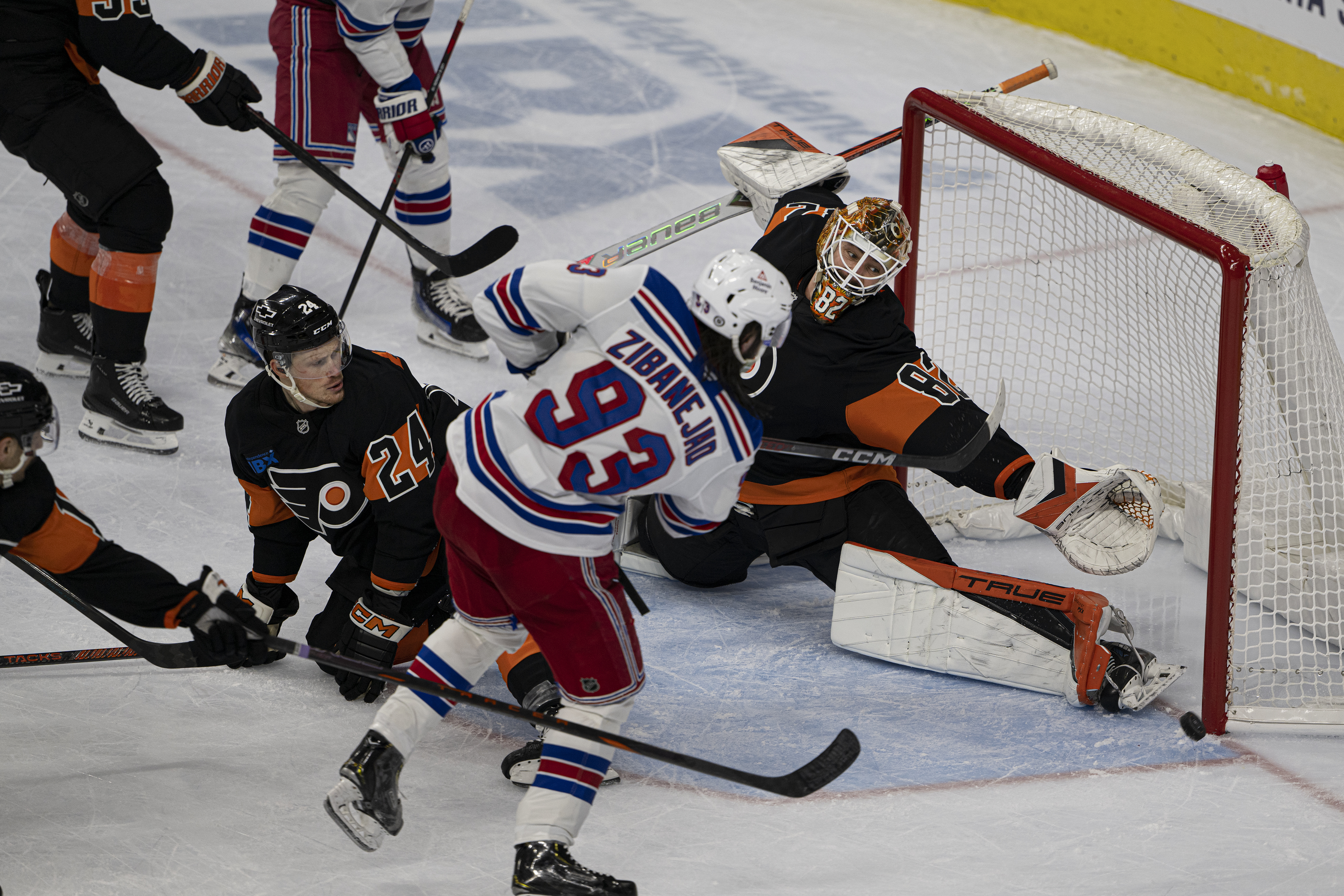 The Rival Rangers Flyers top division rival Rangers behind Travis Konecny’s two goal game