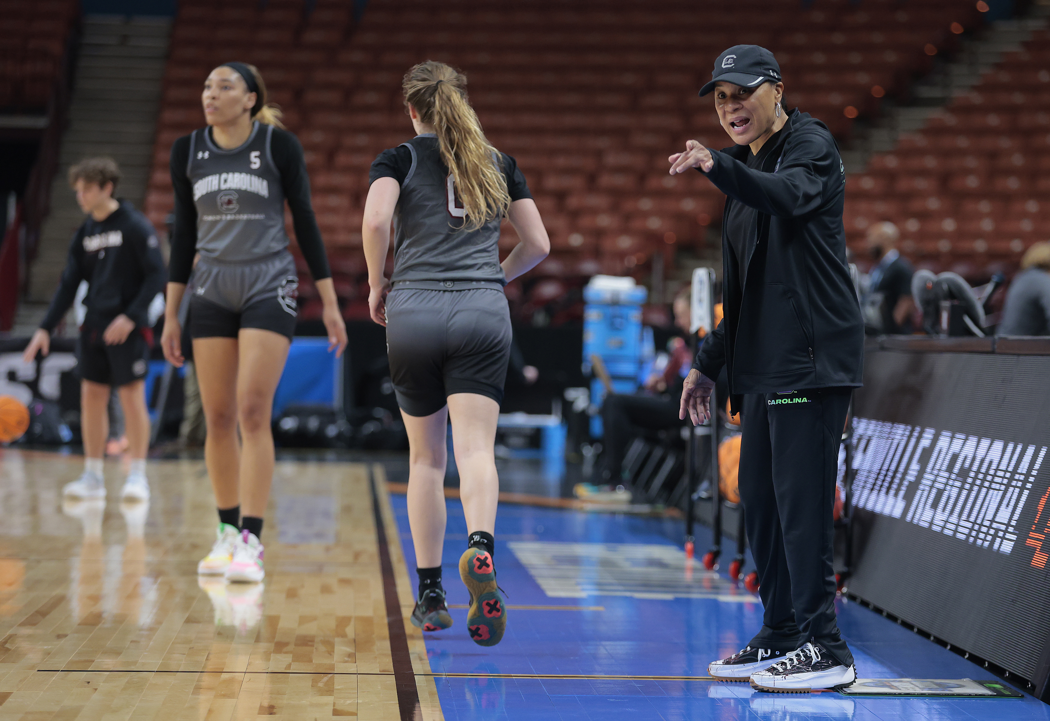 Women Coaches Still Can't Coach Men's Hoops - Global Sport Matters