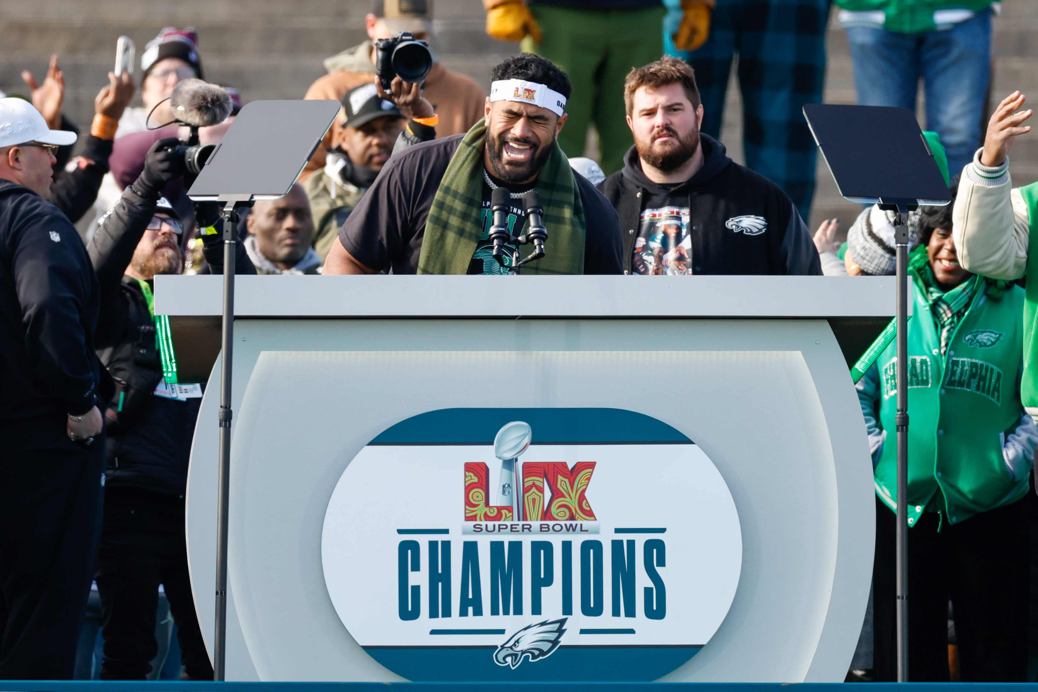 Eagles parade in Philadelphia draws big crowds for Super Bowl win